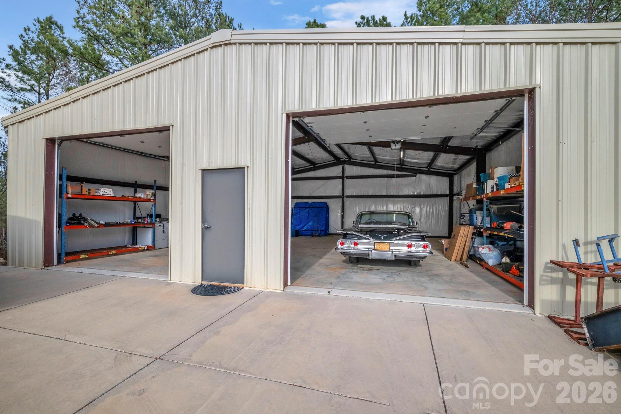 7812 Hwy 742 Highway