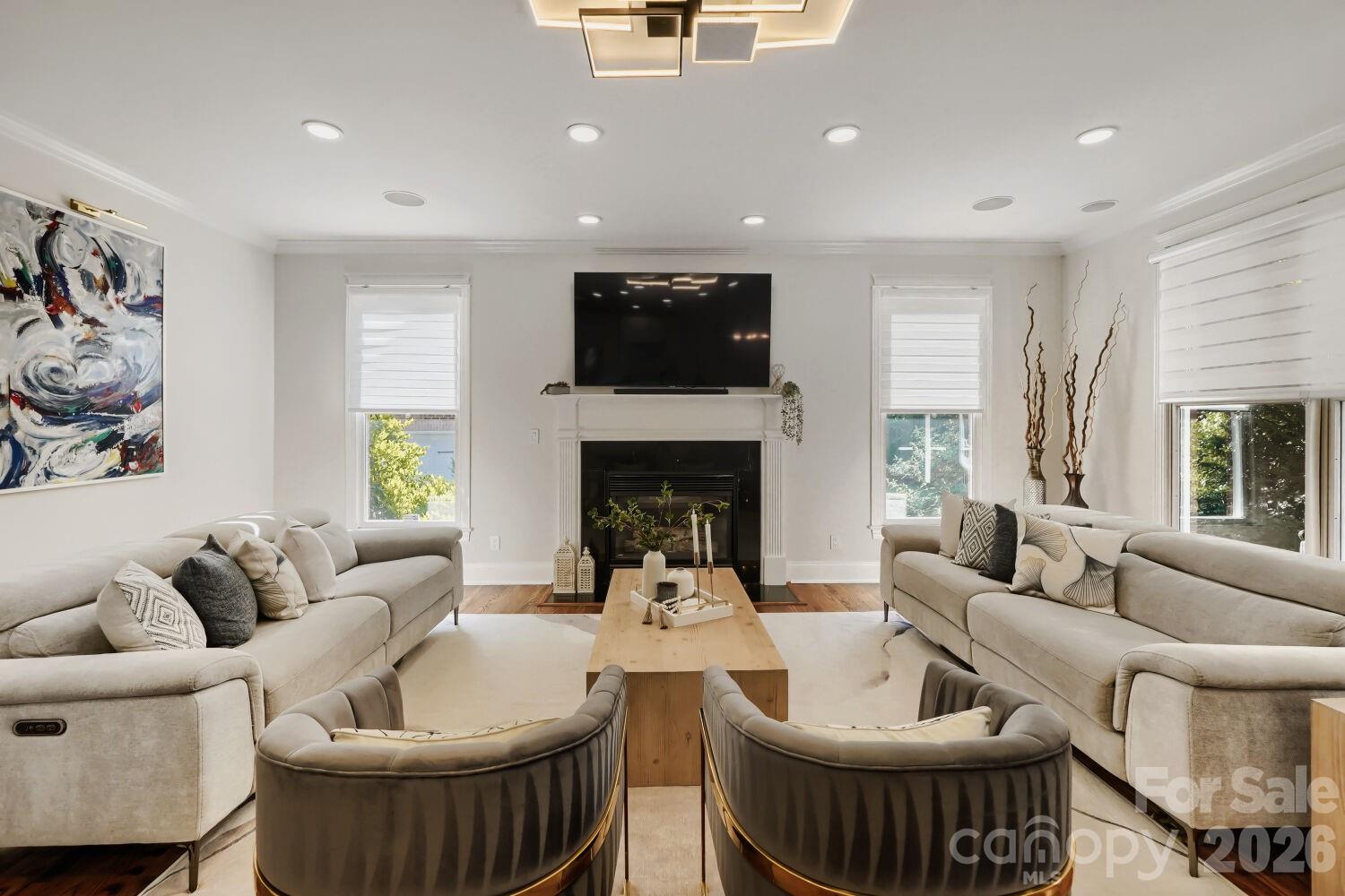 6605 Saunton Court