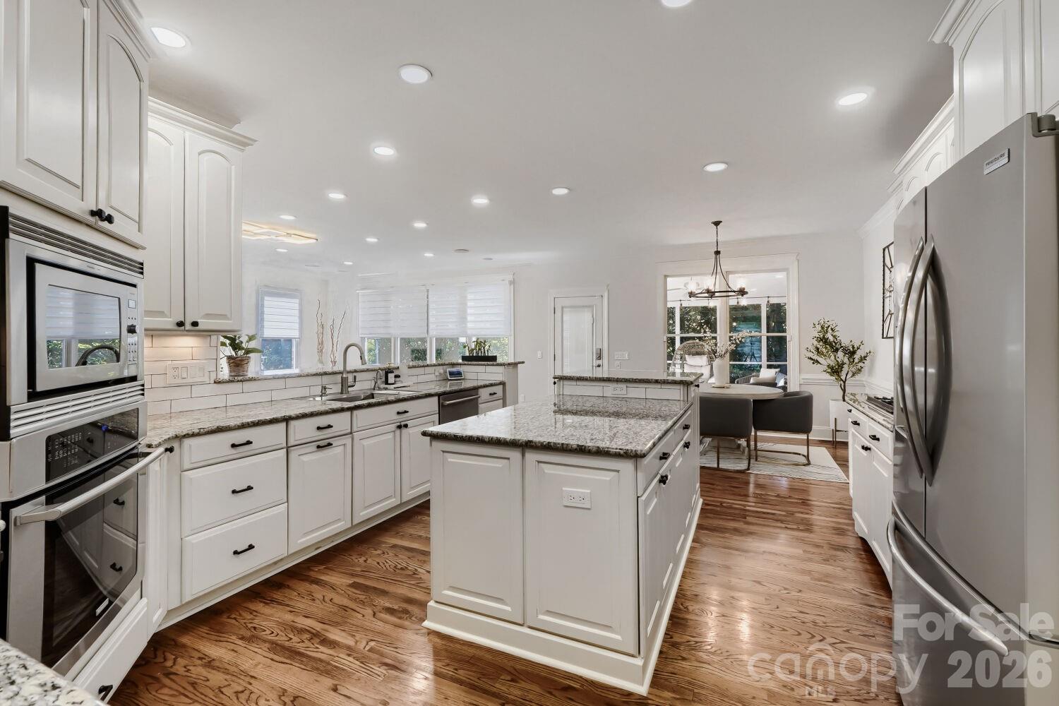 6605 Saunton Court