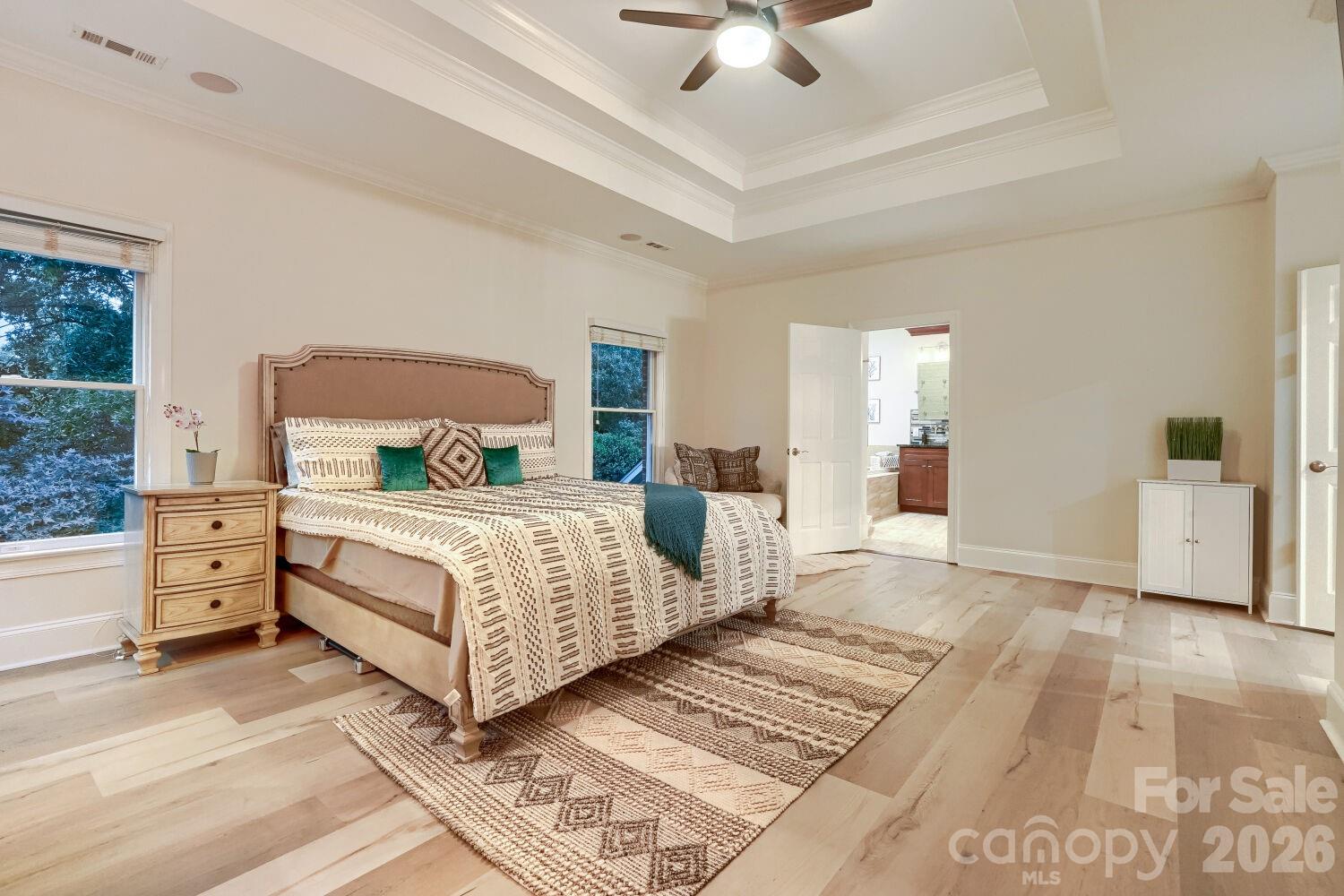 6605 Saunton Court