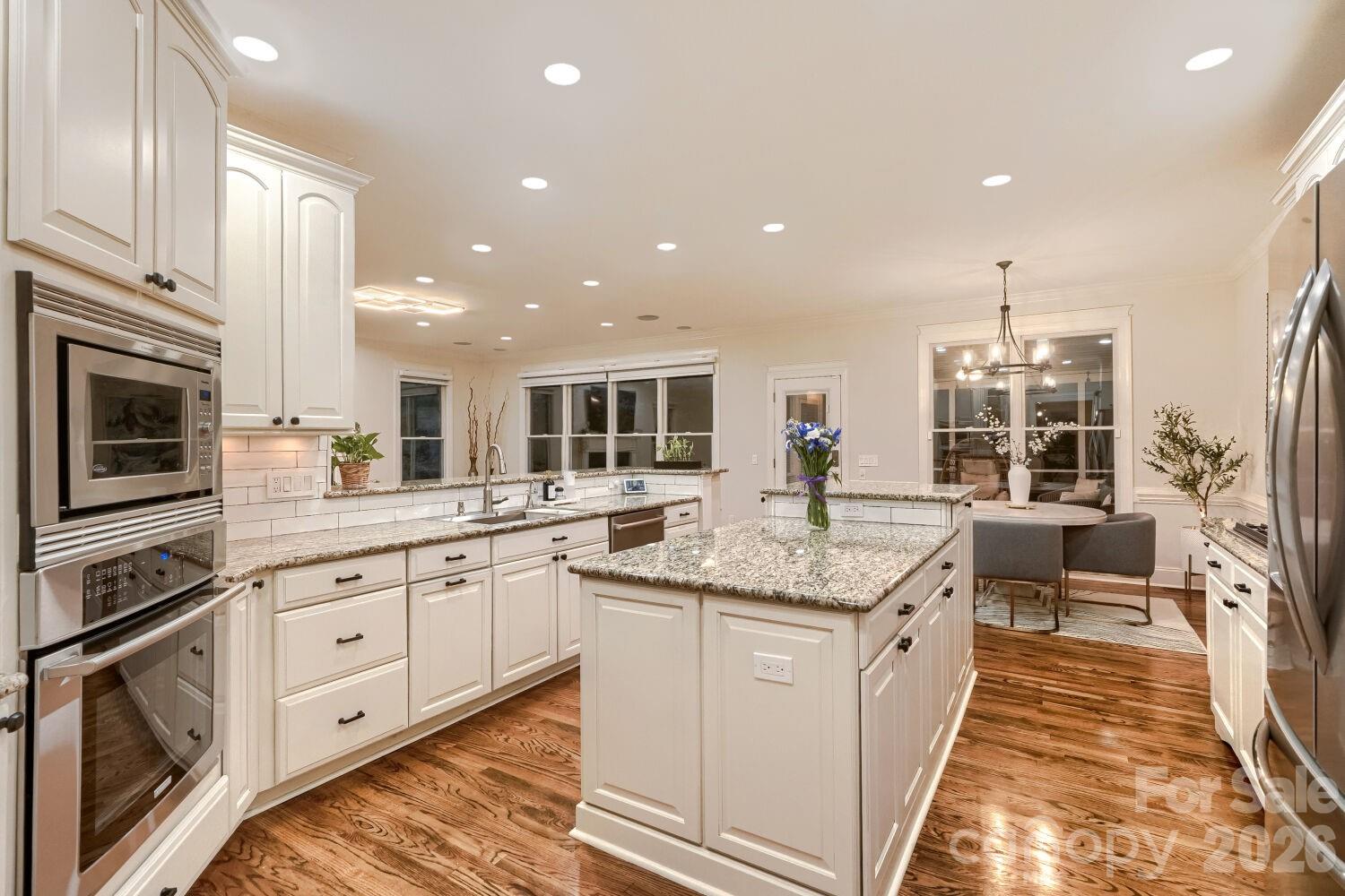 6605 Saunton Court