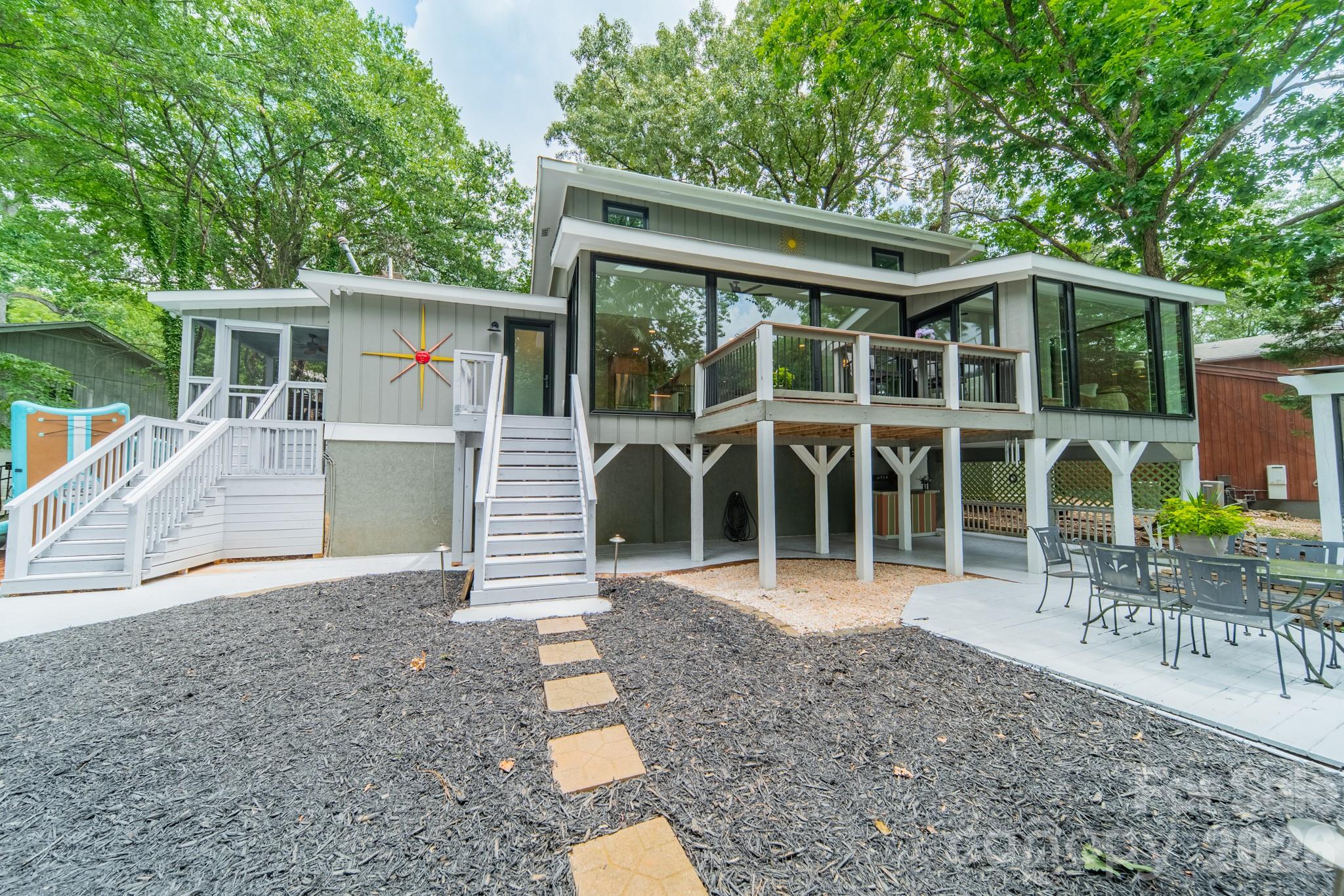1026 Bounty Lane