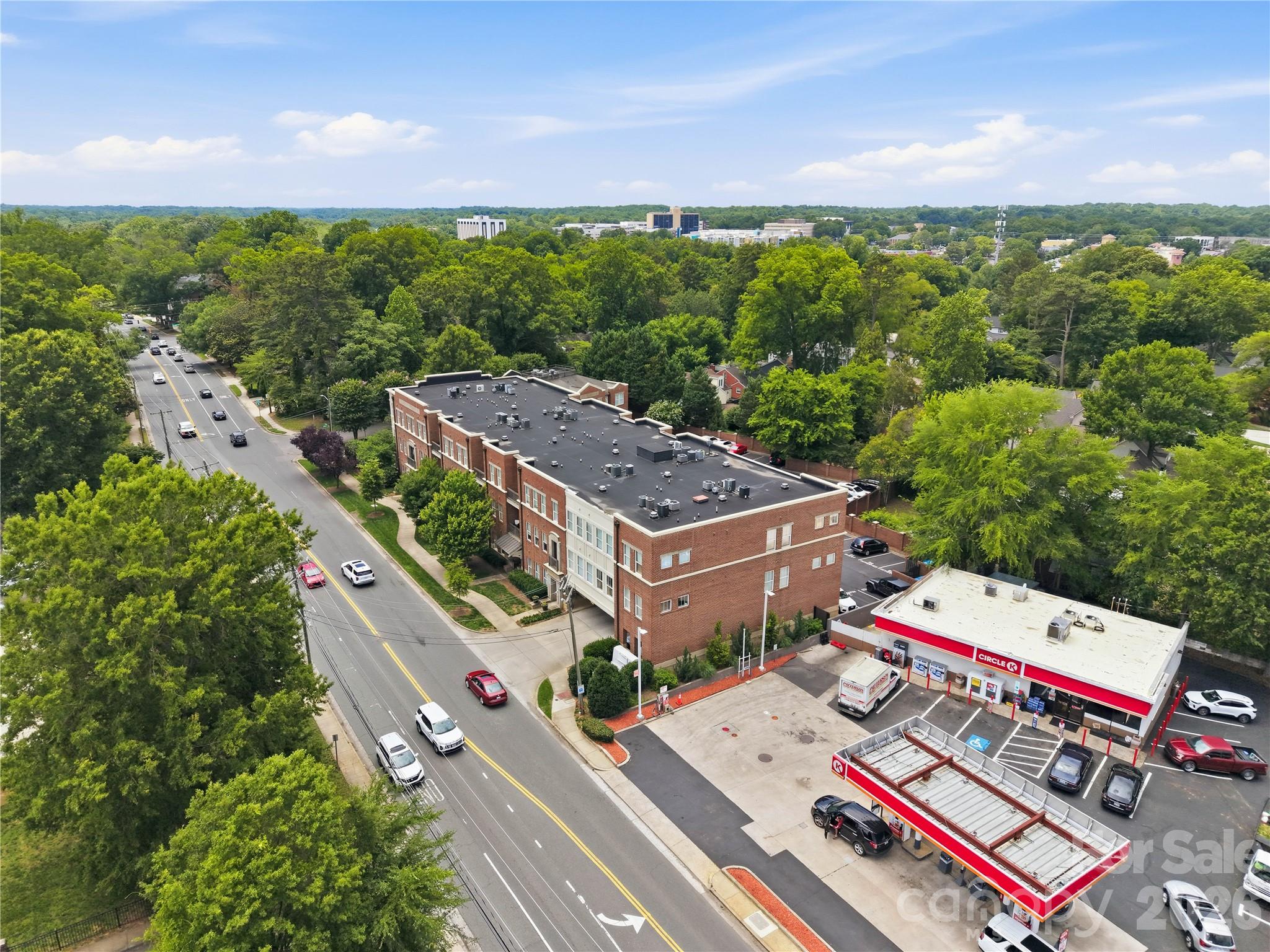 2946 Selwyn Avenue Unit: 112