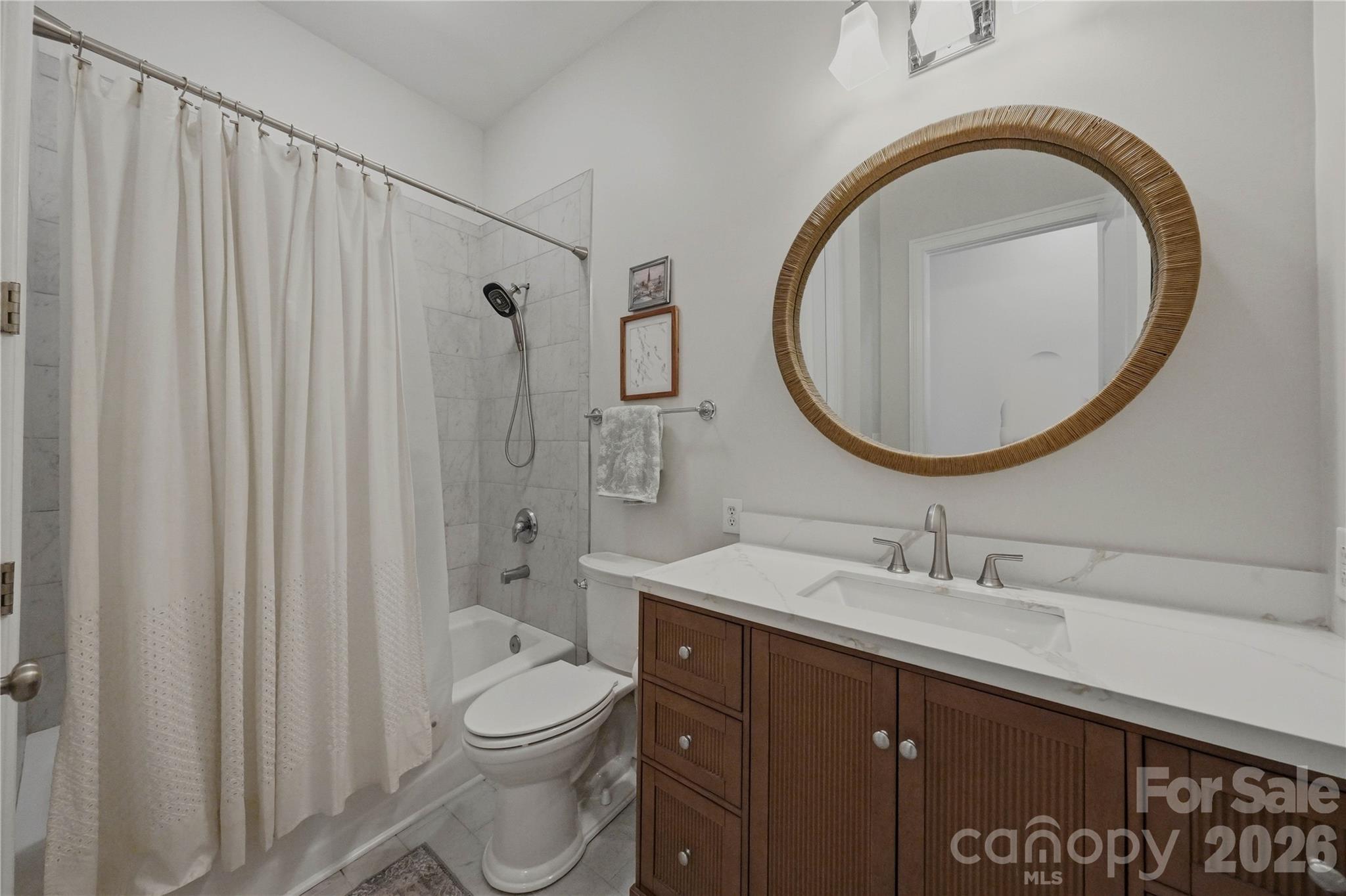2946 Selwyn Avenue Unit: 112