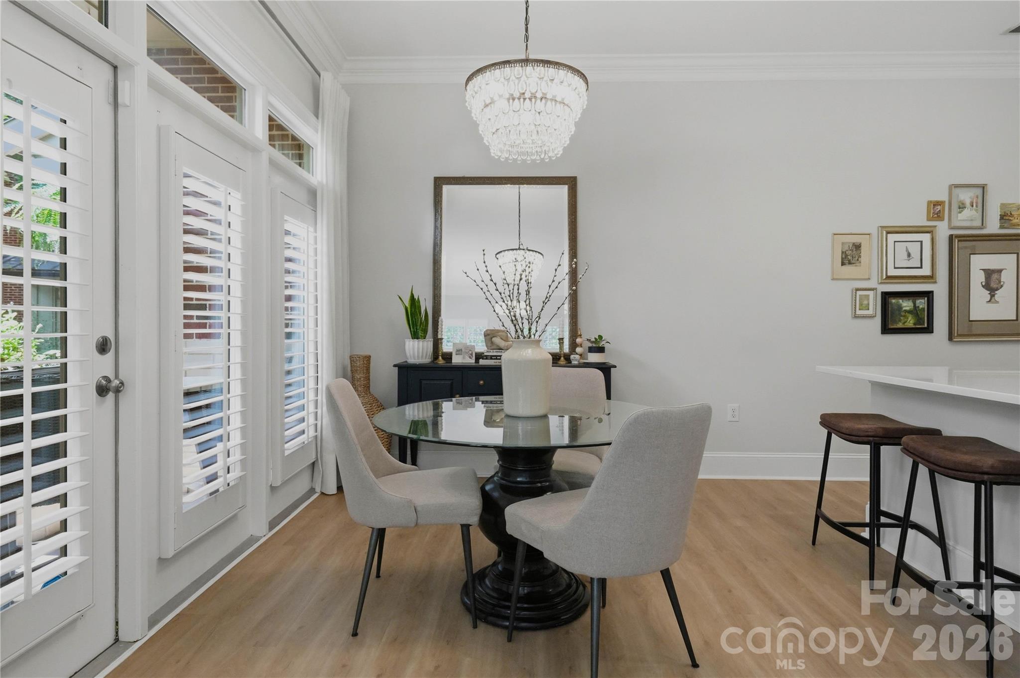 2946 Selwyn Avenue Unit: 112