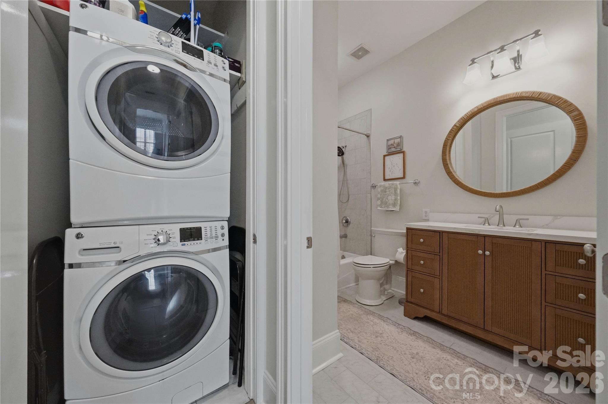 2946 Selwyn Avenue Unit: 112