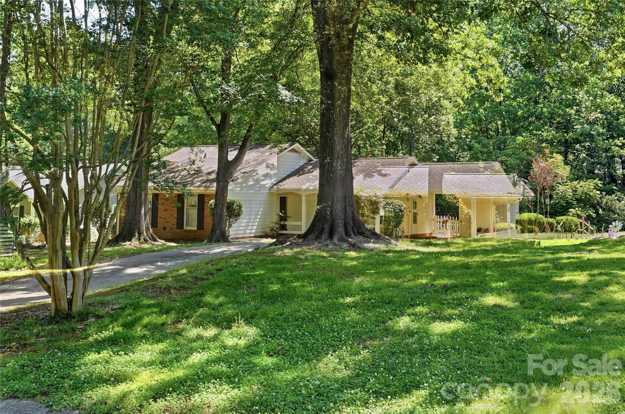 7626 Winterset Drive