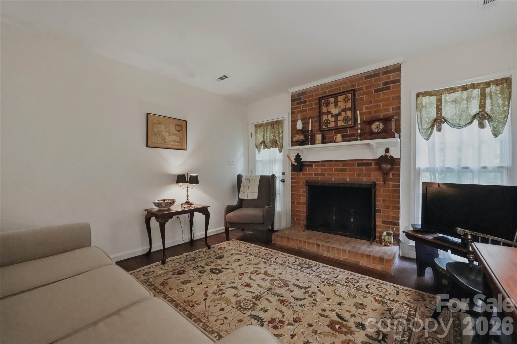 7626 Winterset Drive