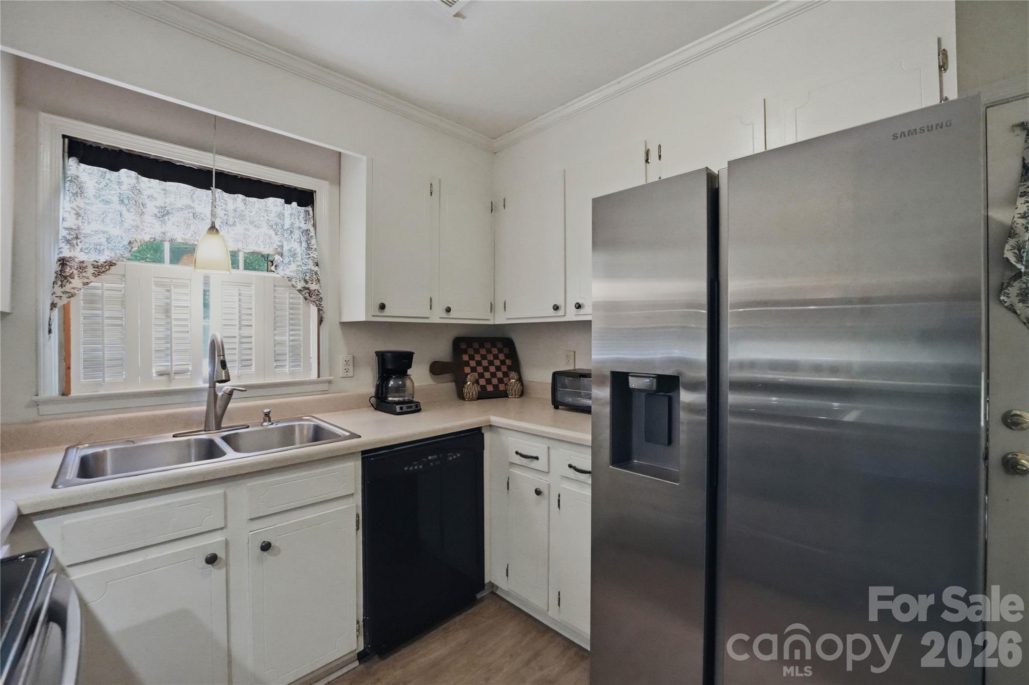 7626 Winterset Drive