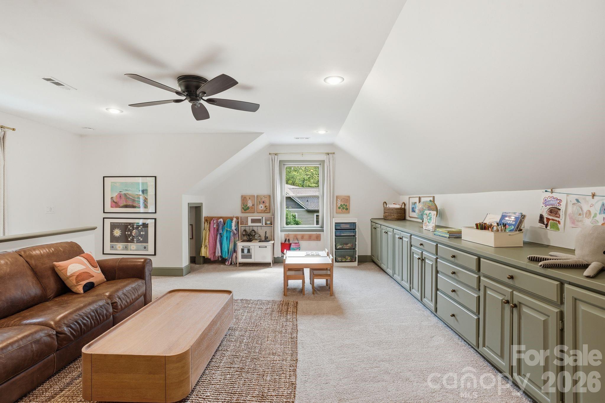 2516 Greenbrook Parkway