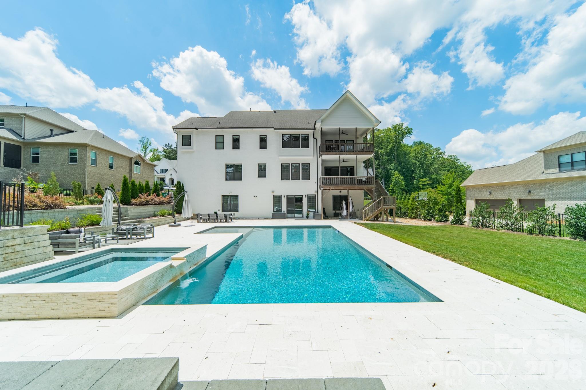 2008 Kenmere Lane