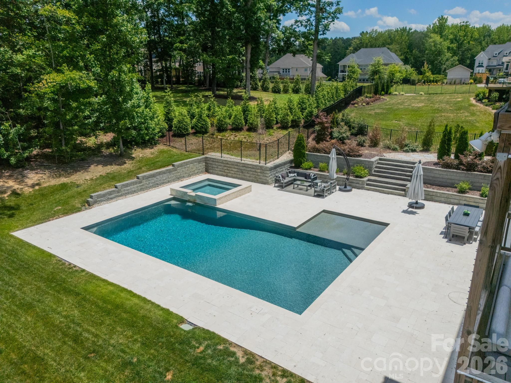 2008 Kenmere Lane