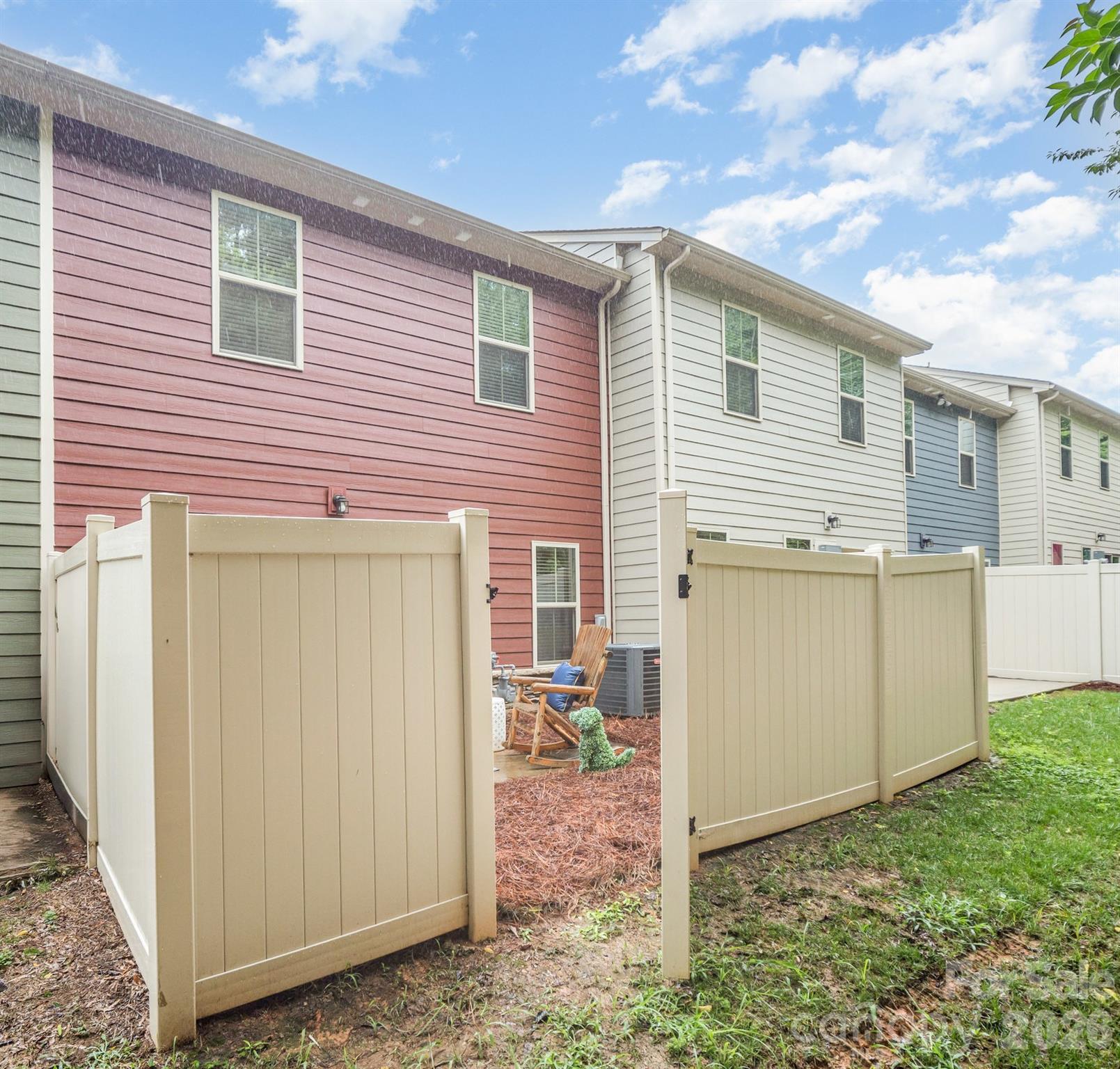 407 Park Meadows Drive