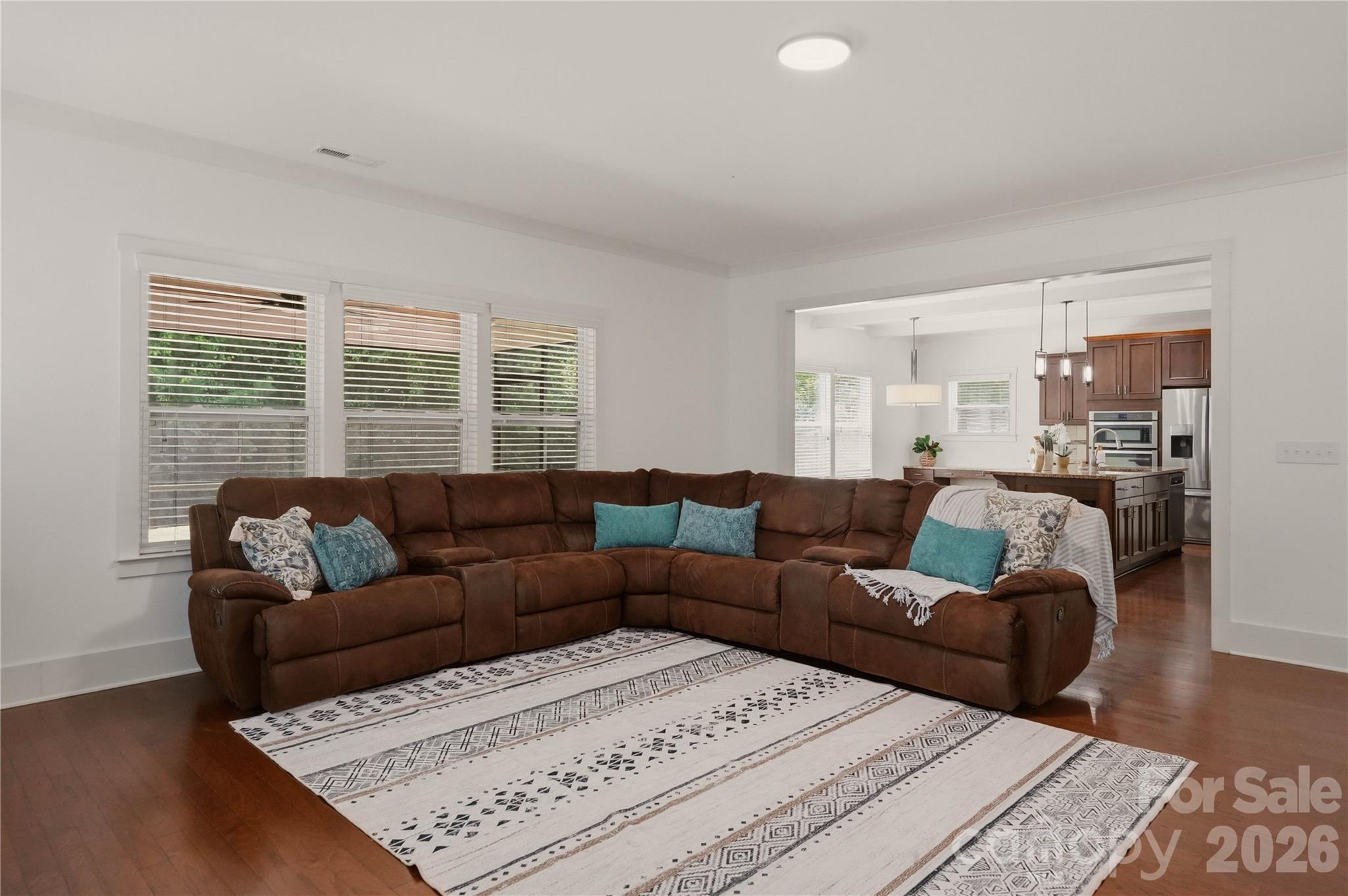2207 Bluebell Way