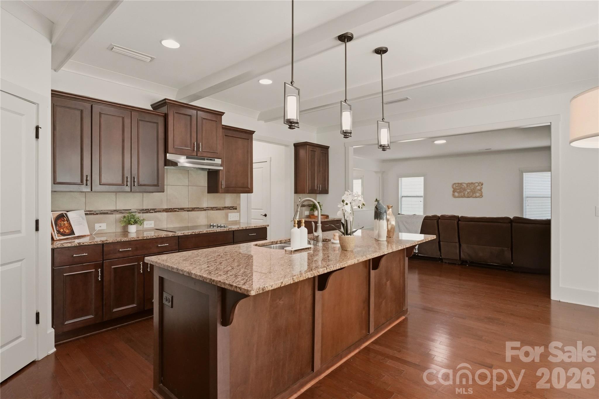 2207 Bluebell Way