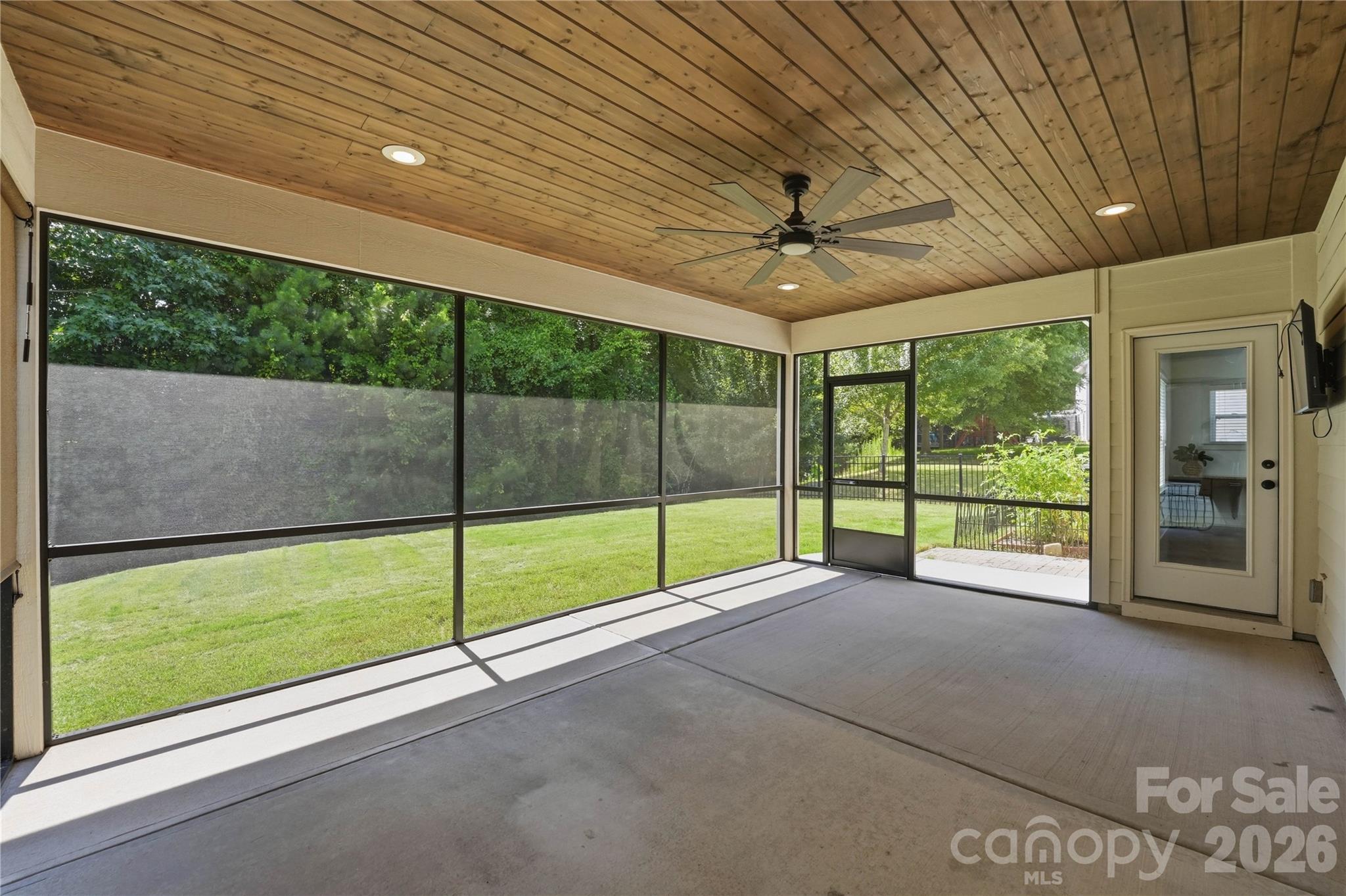 2207 Bluebell Way