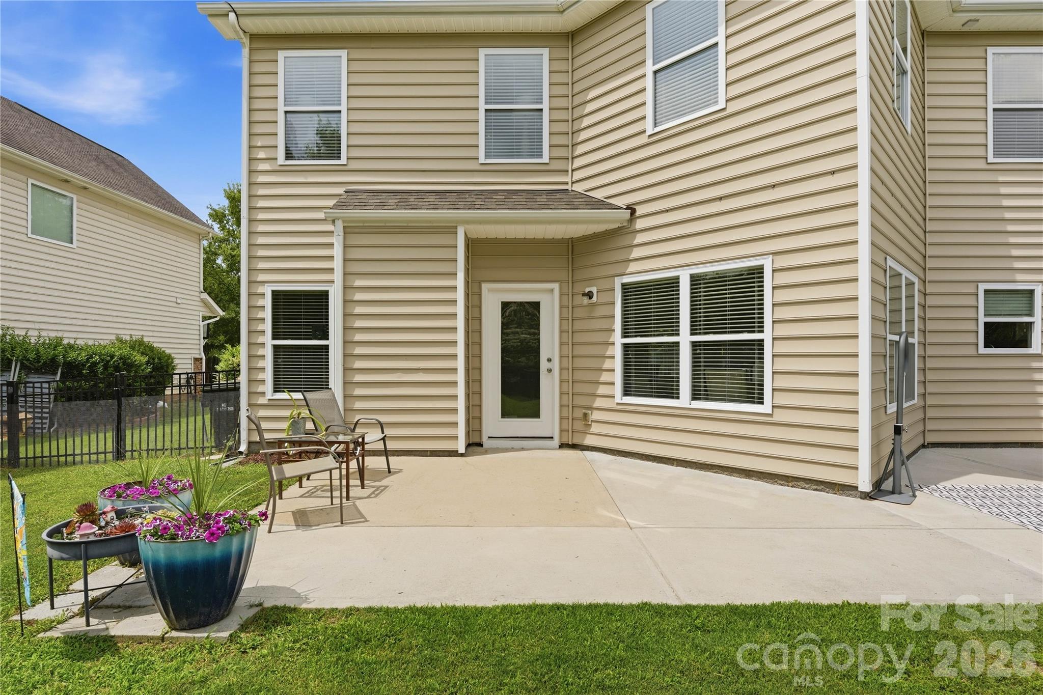 1533 Ridge Haven Road Unit: Vh2