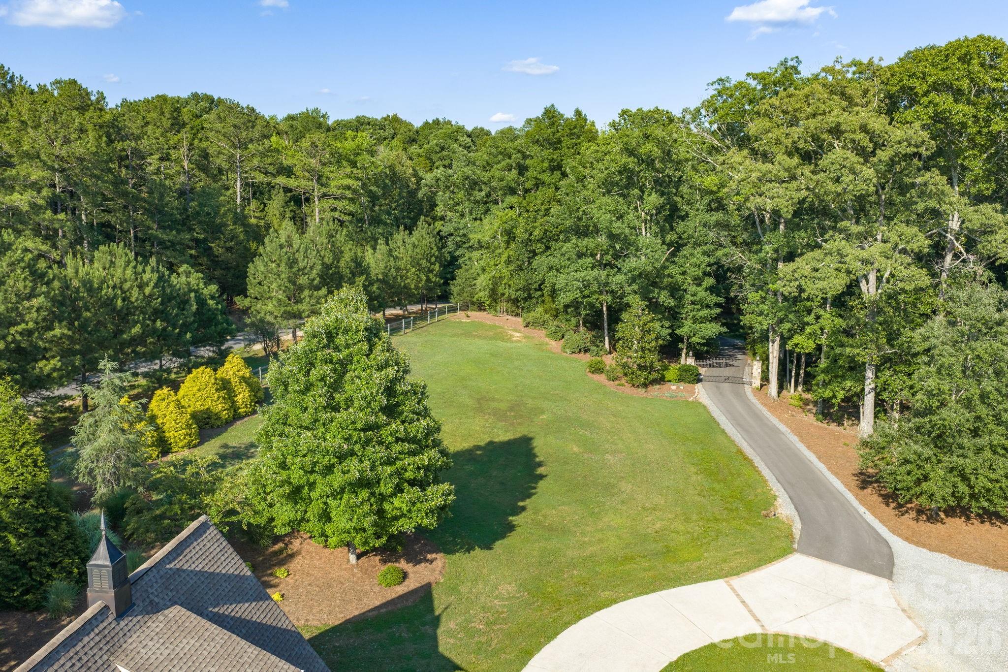 8528 Waxhaw Creek Road