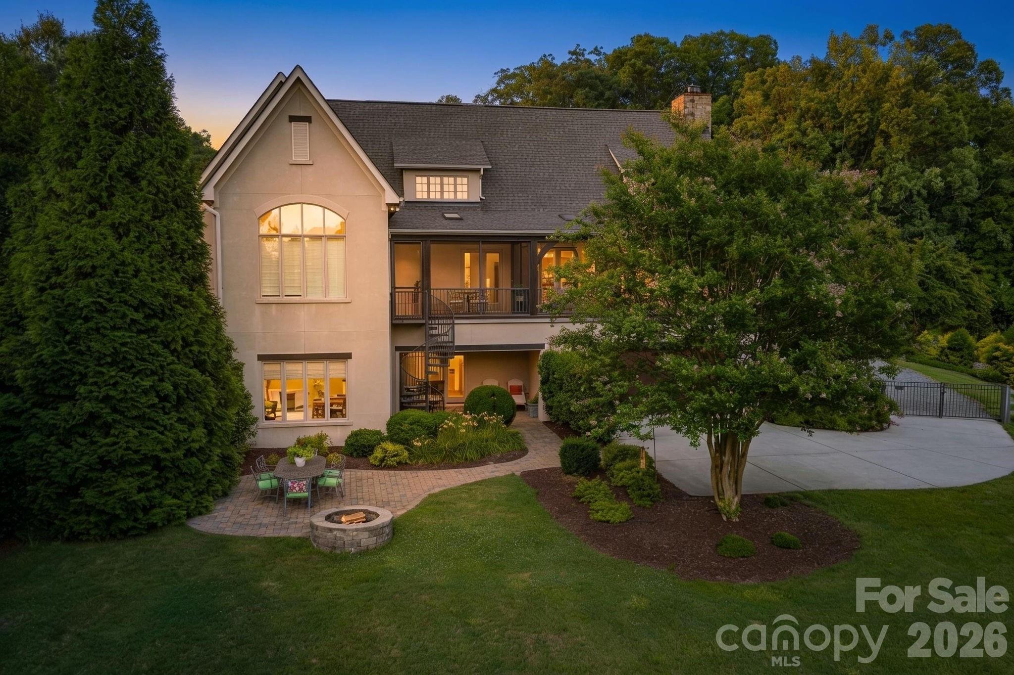 8528 Waxhaw Creek Road
