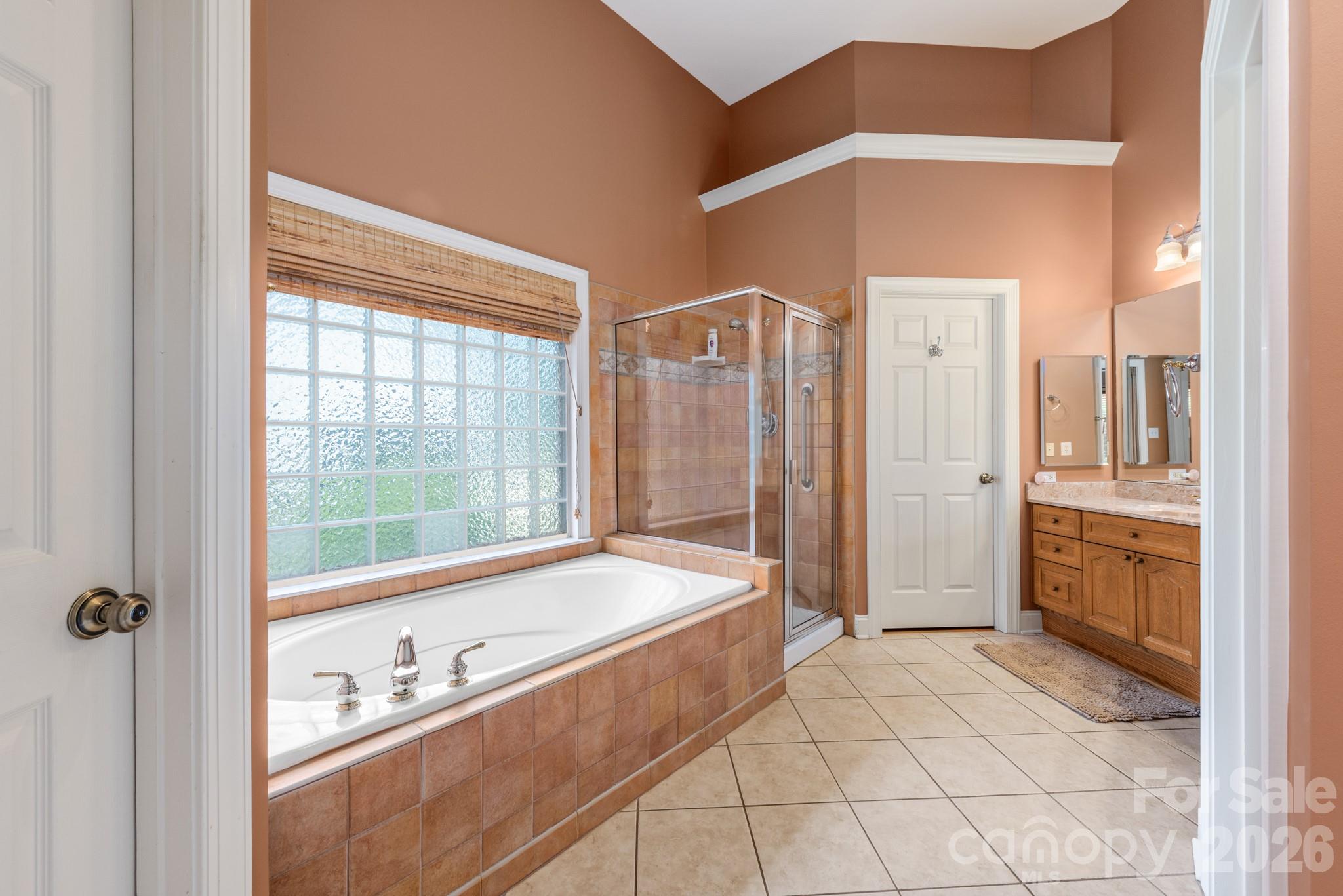 7032 Kidwelly Lane