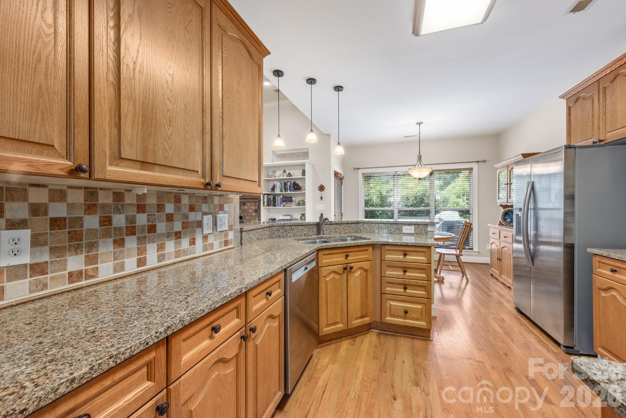 7032 Kidwelly Lane