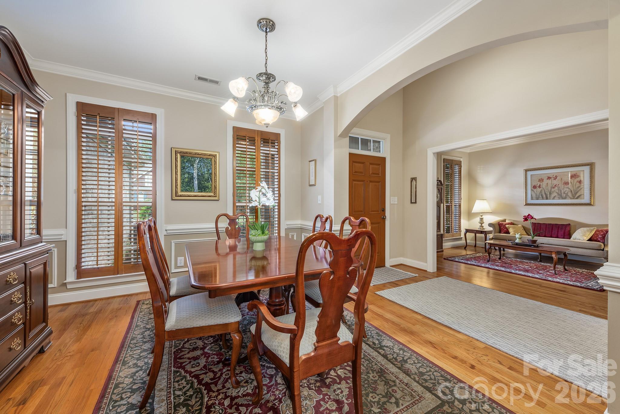 7032 Kidwelly Lane