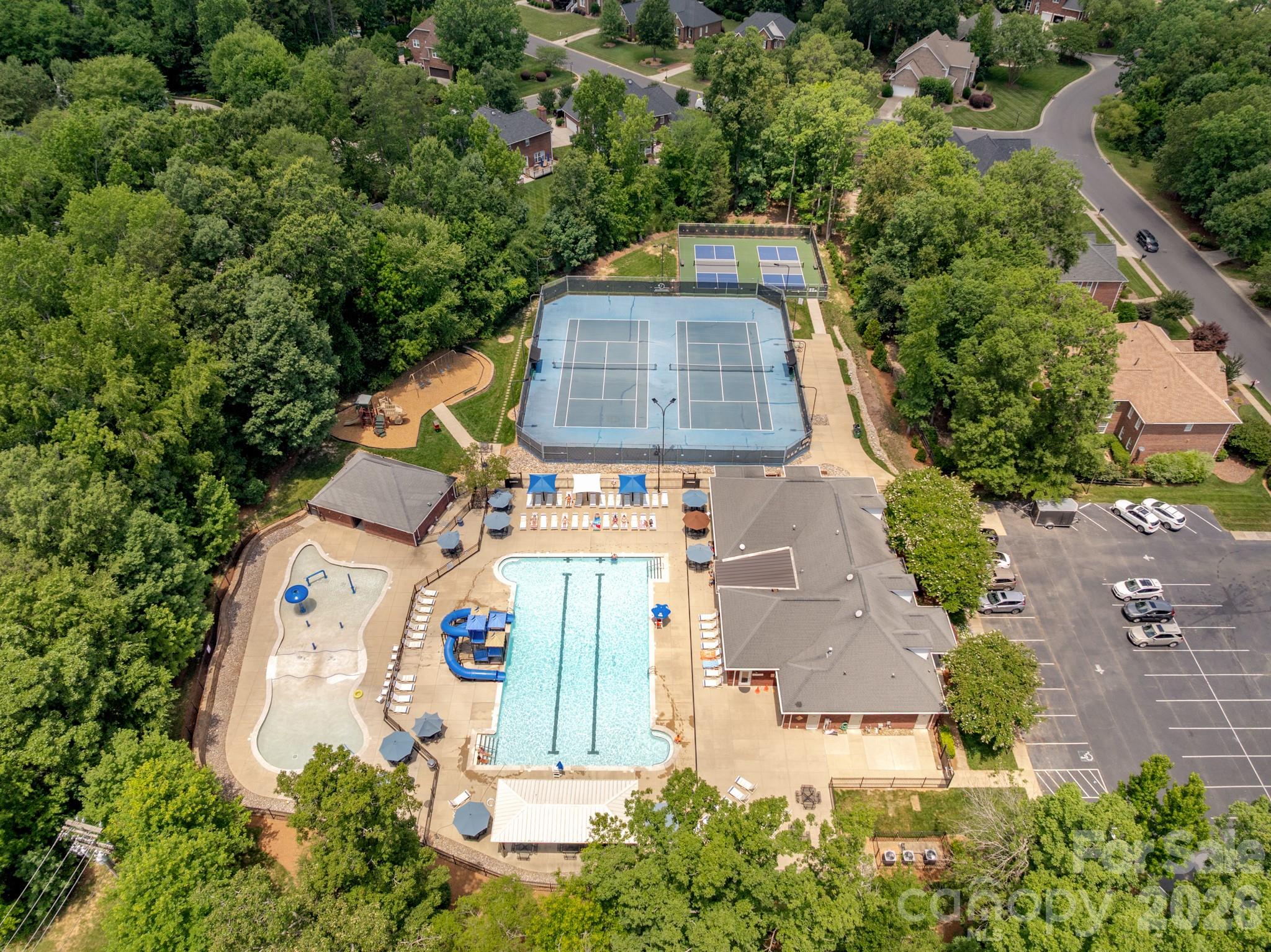 7032 Kidwelly Lane