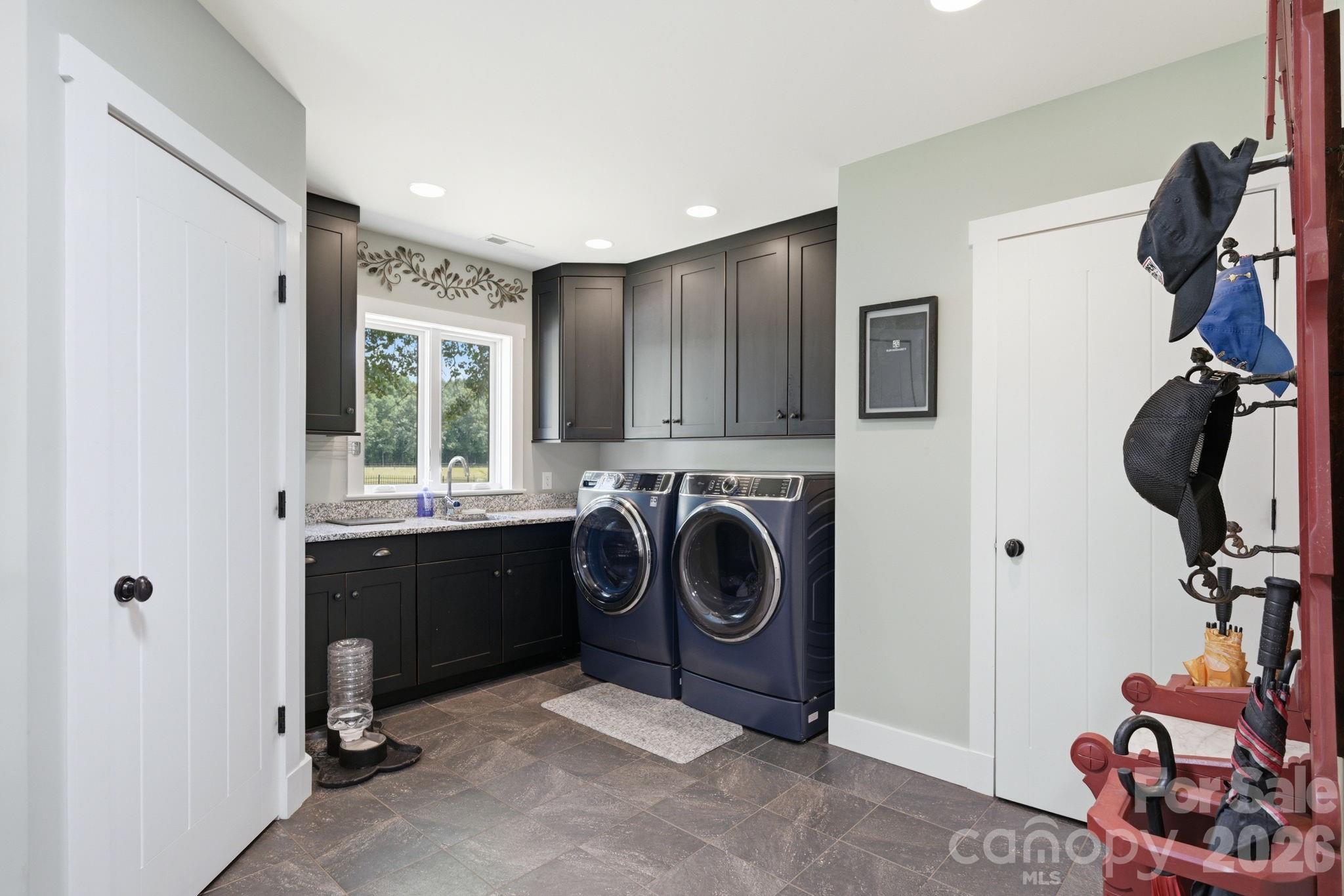 2545 N Rocky River Road
