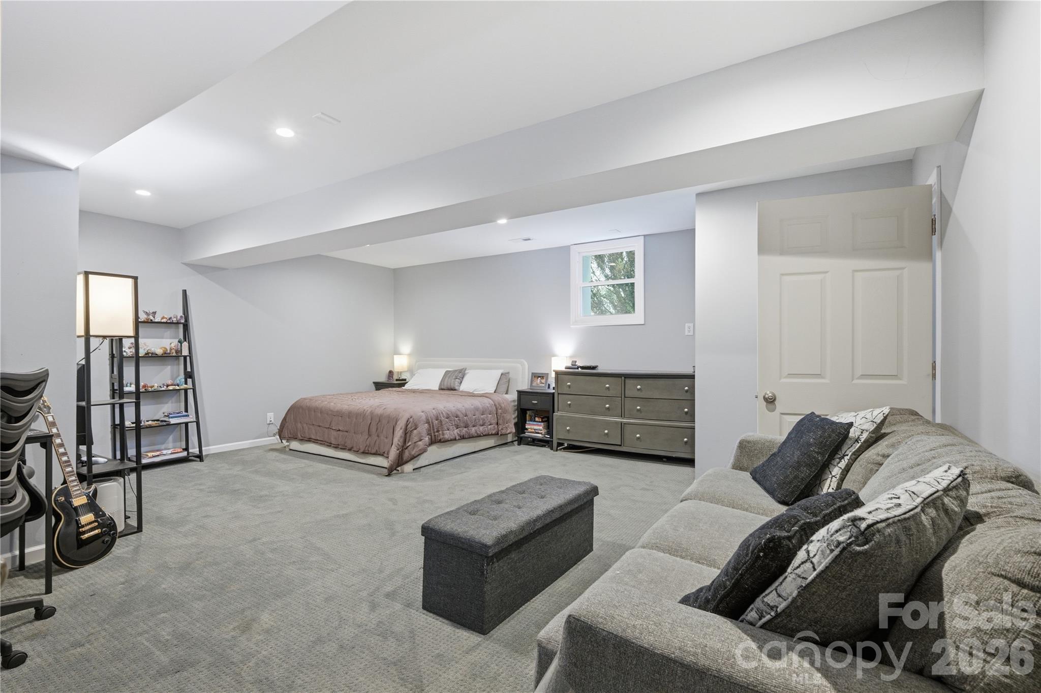 1425 Hobson Road