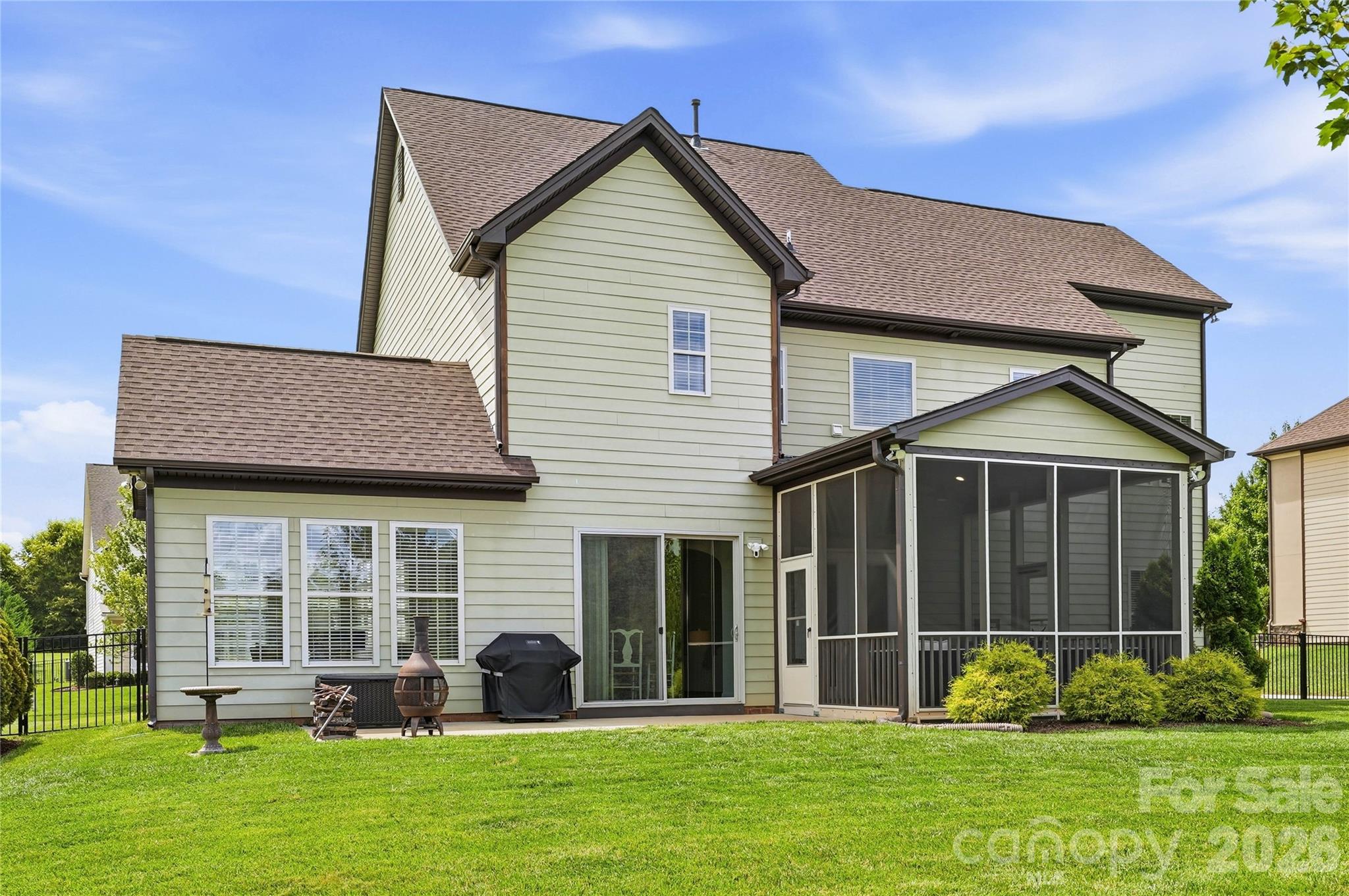 1202 Oleander Lane