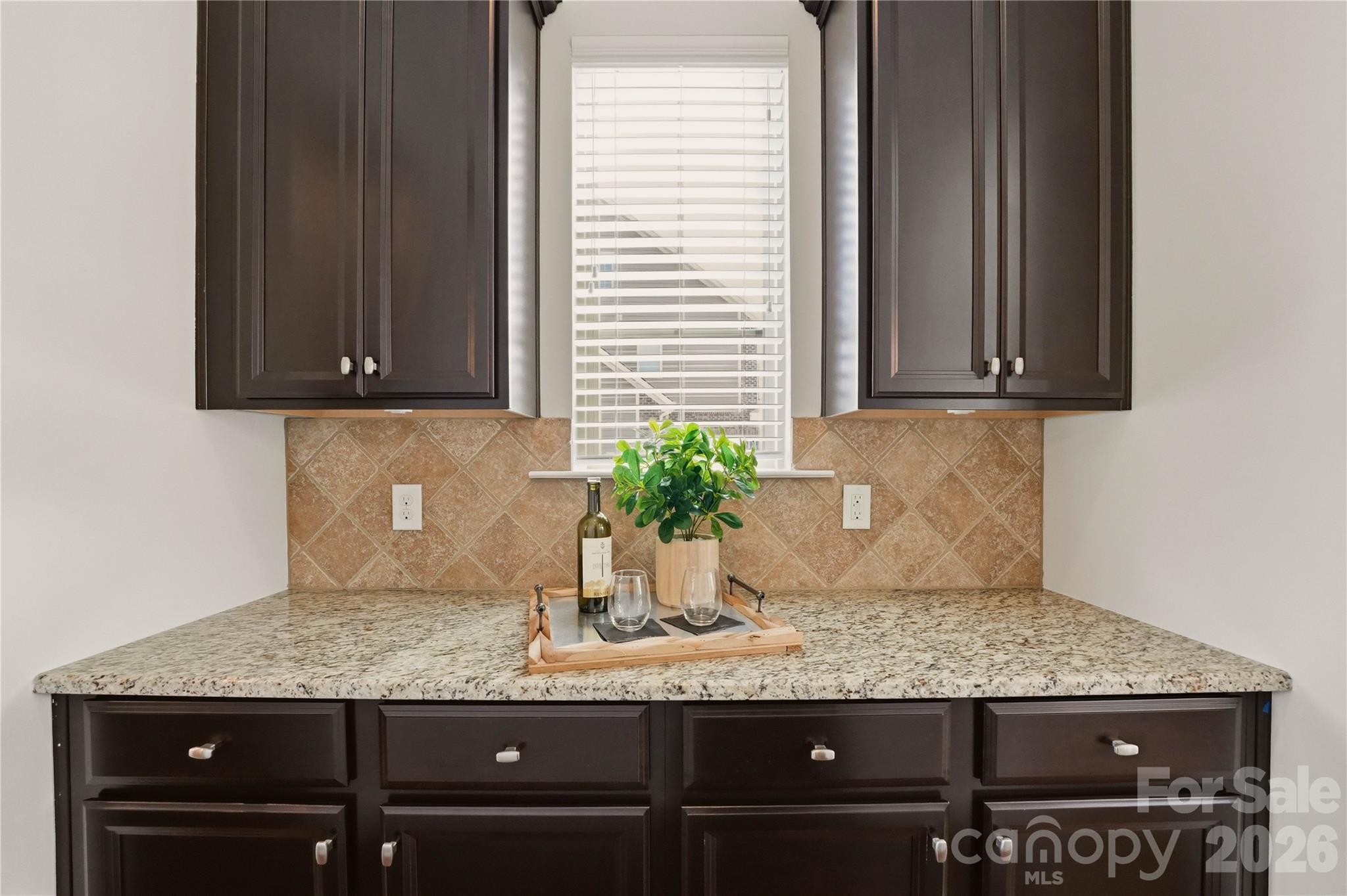 1202 Oleander Lane