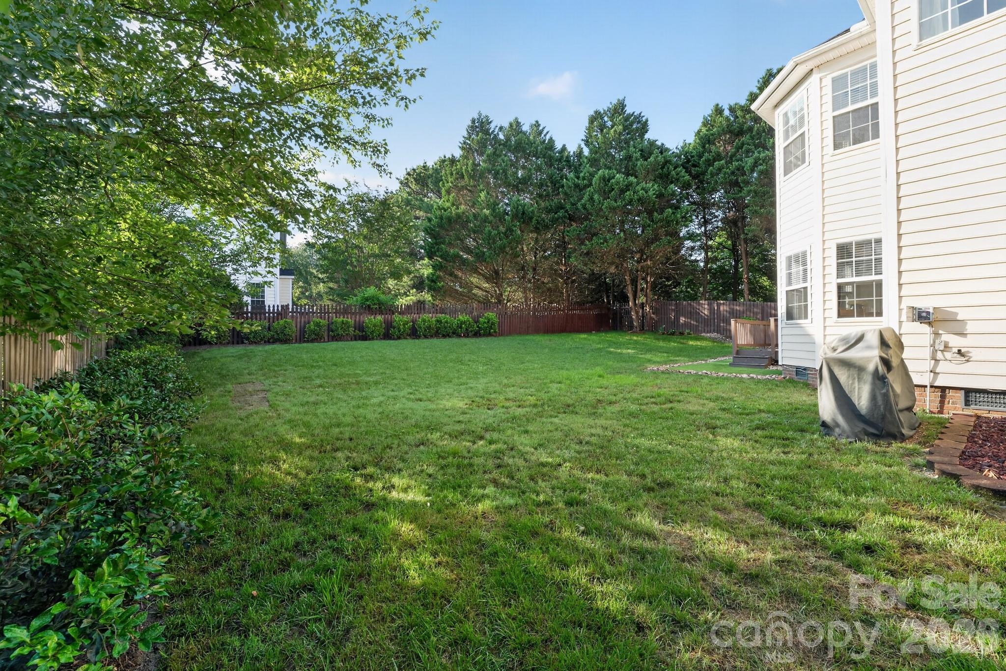 10513 Orchid Hill Lane