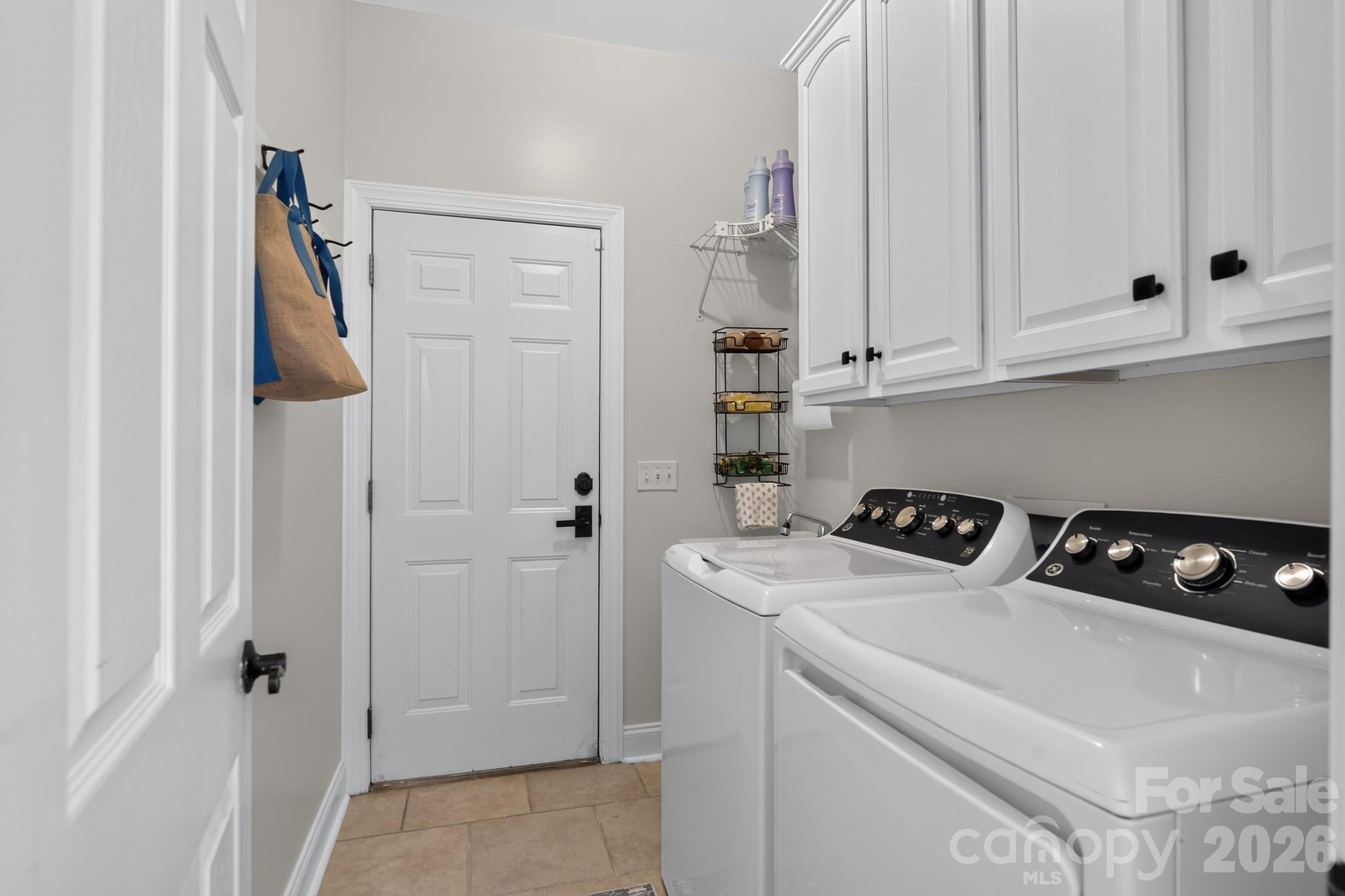 10513 Orchid Hill Lane