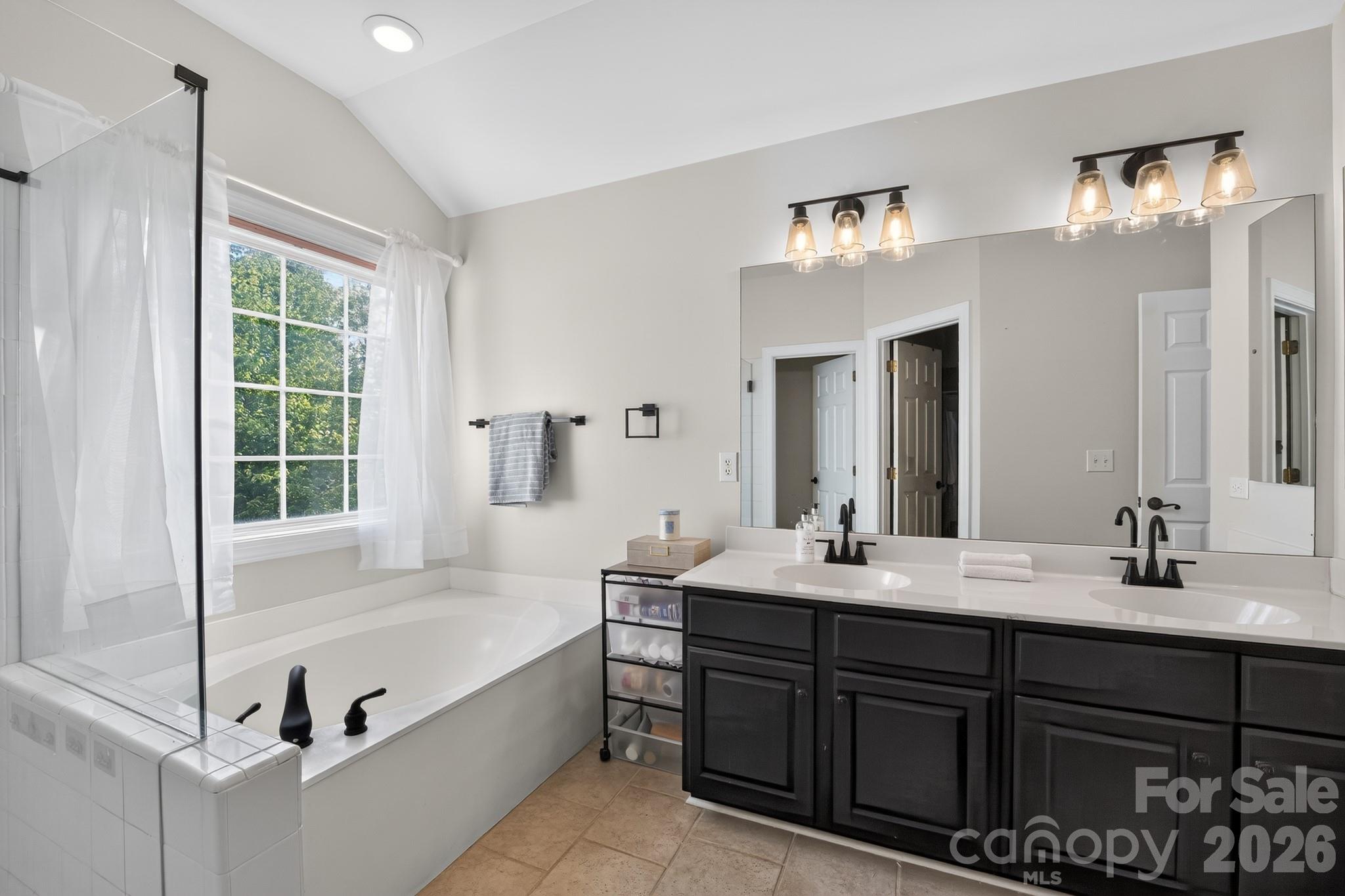10513 Orchid Hill Lane