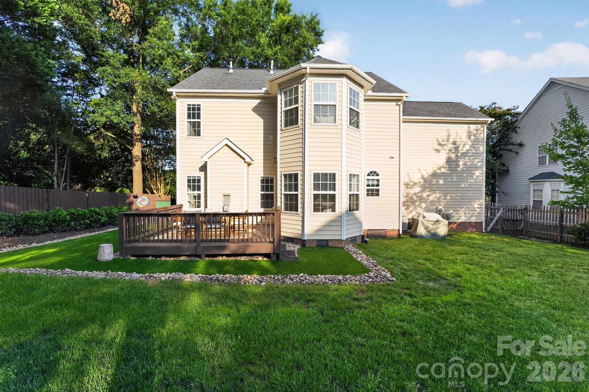 10513 Orchid Hill Lane