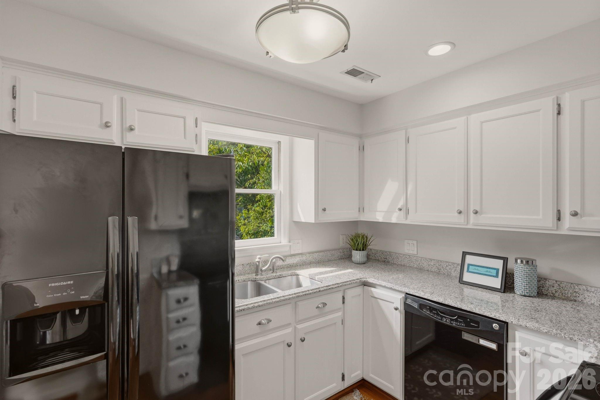 815 Lexington Avenue Unit: Unit C