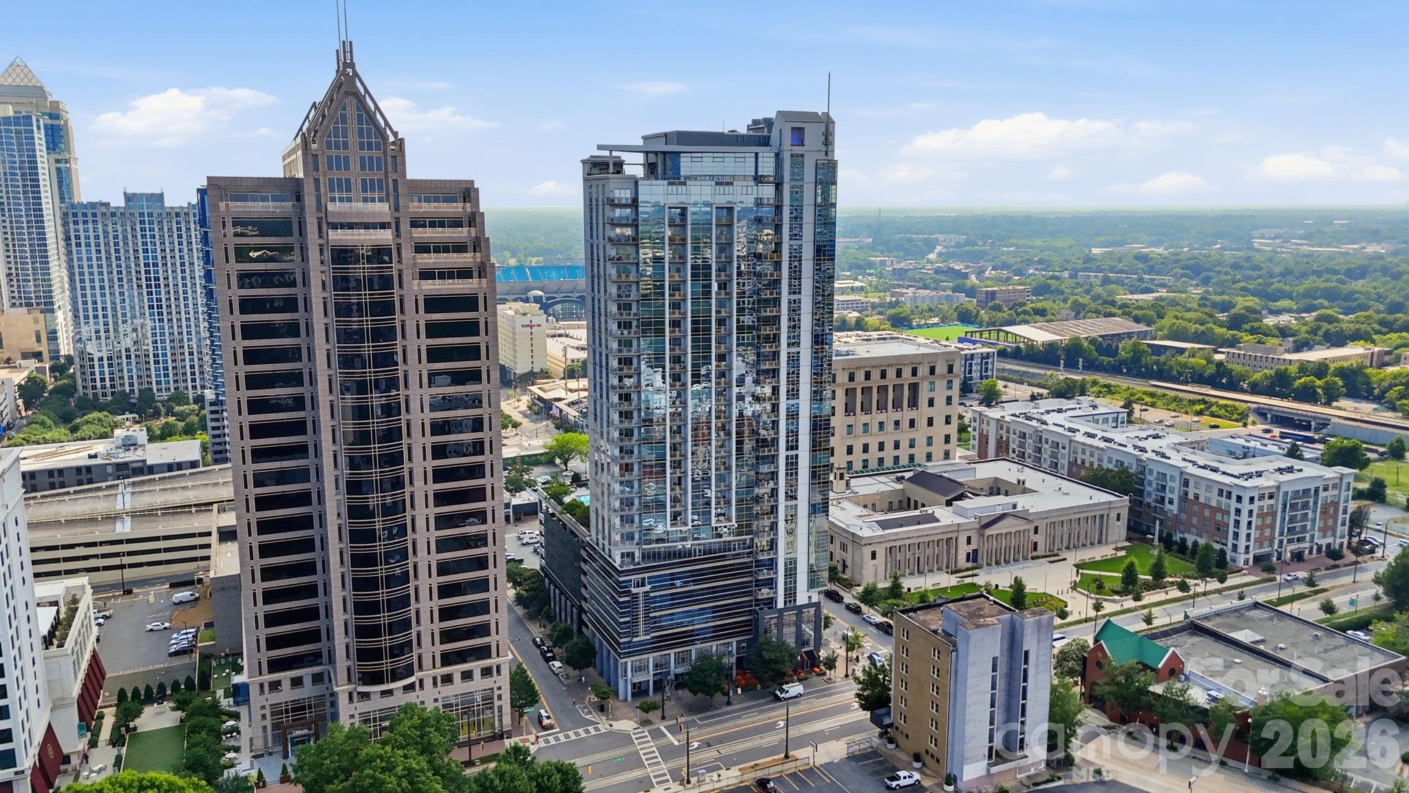 333 W Trade Street Unit: 1306