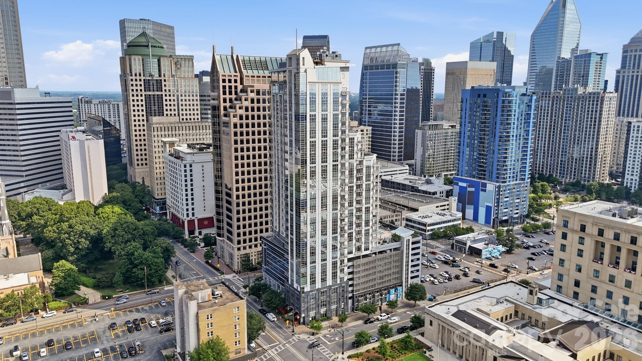 333 W Trade Street Unit: 1306