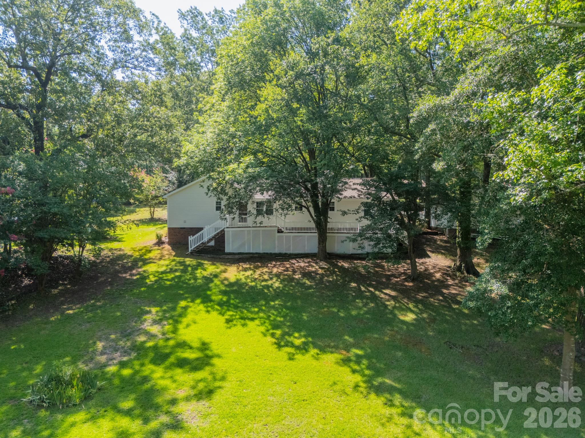 1077 E Shore Drive
