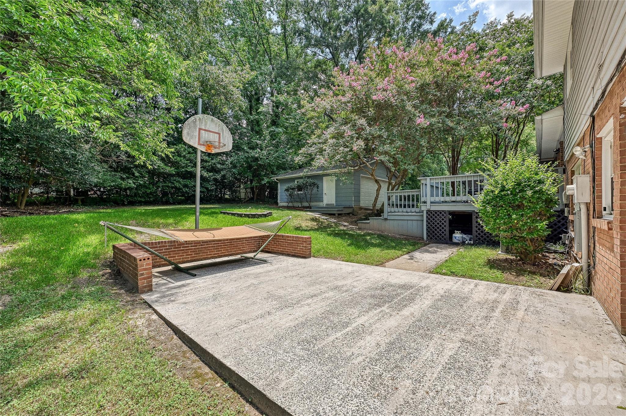 2308 Knickerbocker Drive