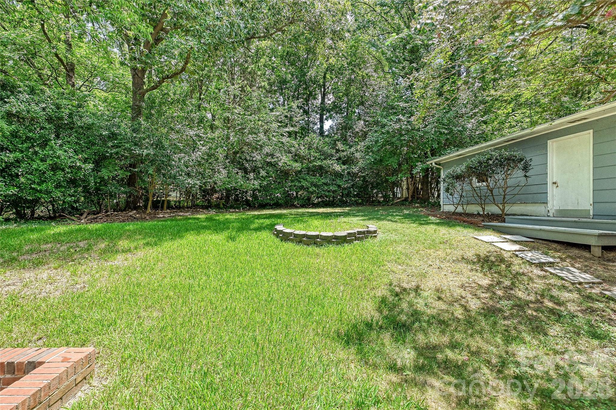 2308 Knickerbocker Drive