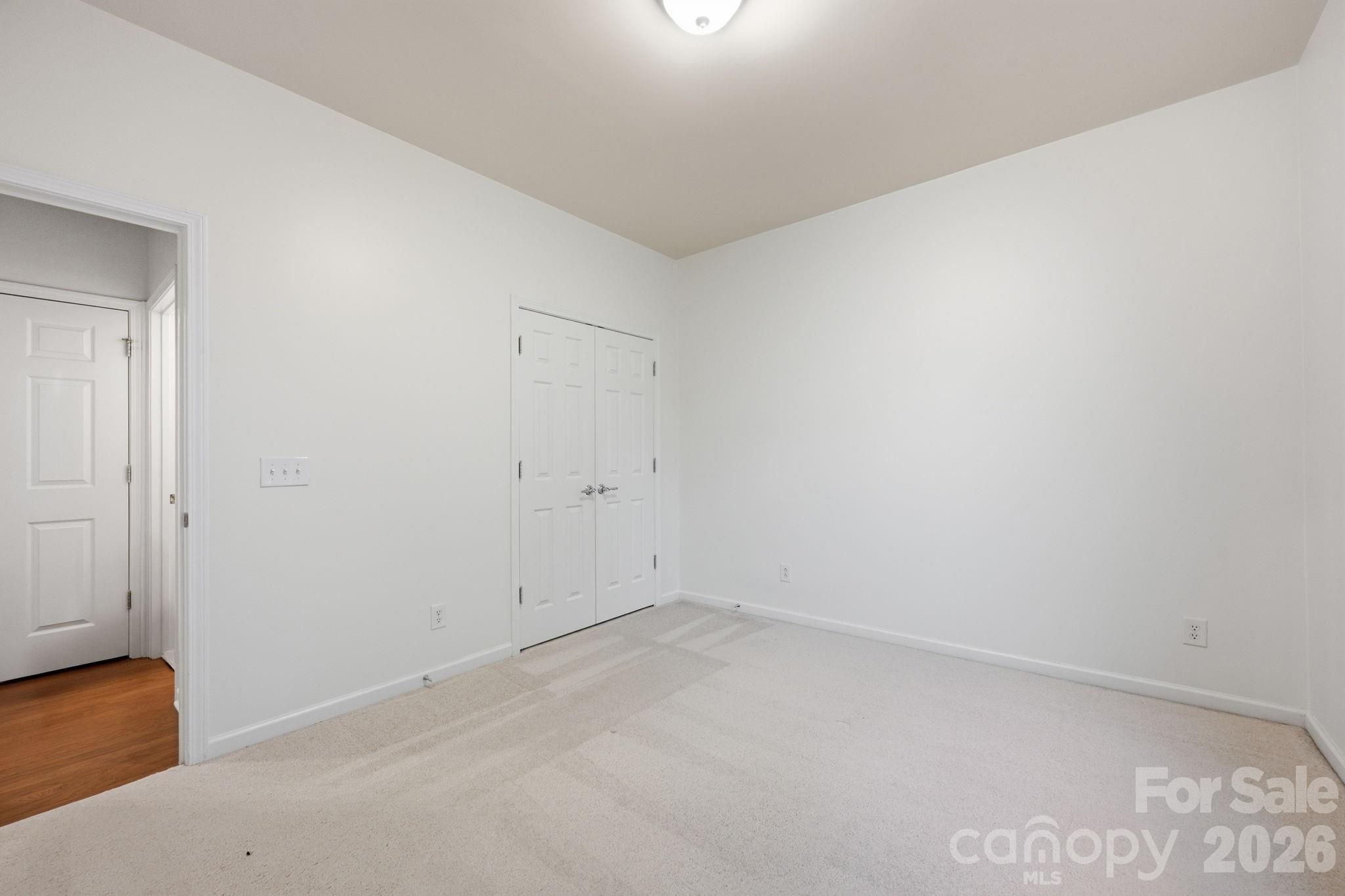 1040 Mesa Verde Drive