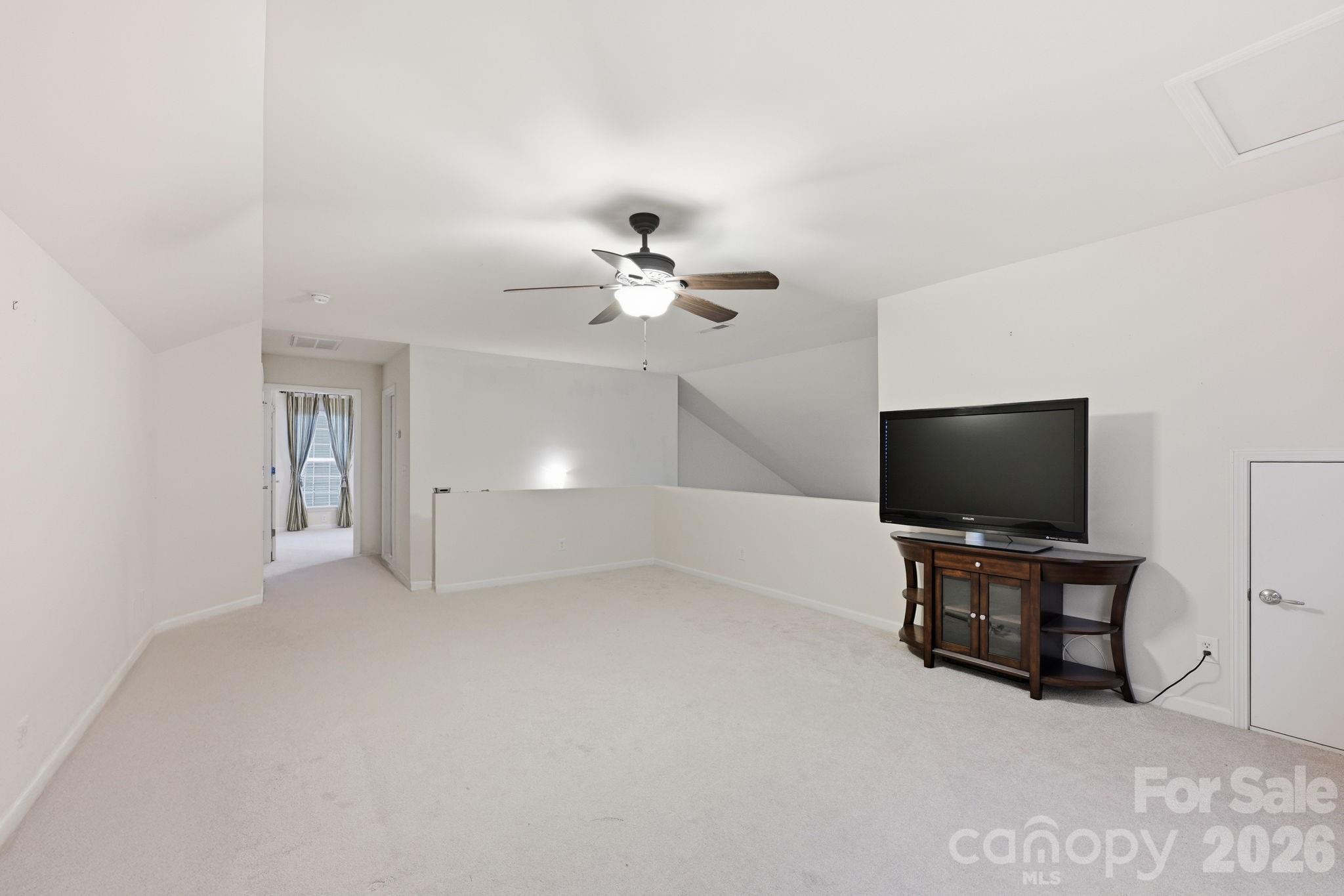 1040 Mesa Verde Drive