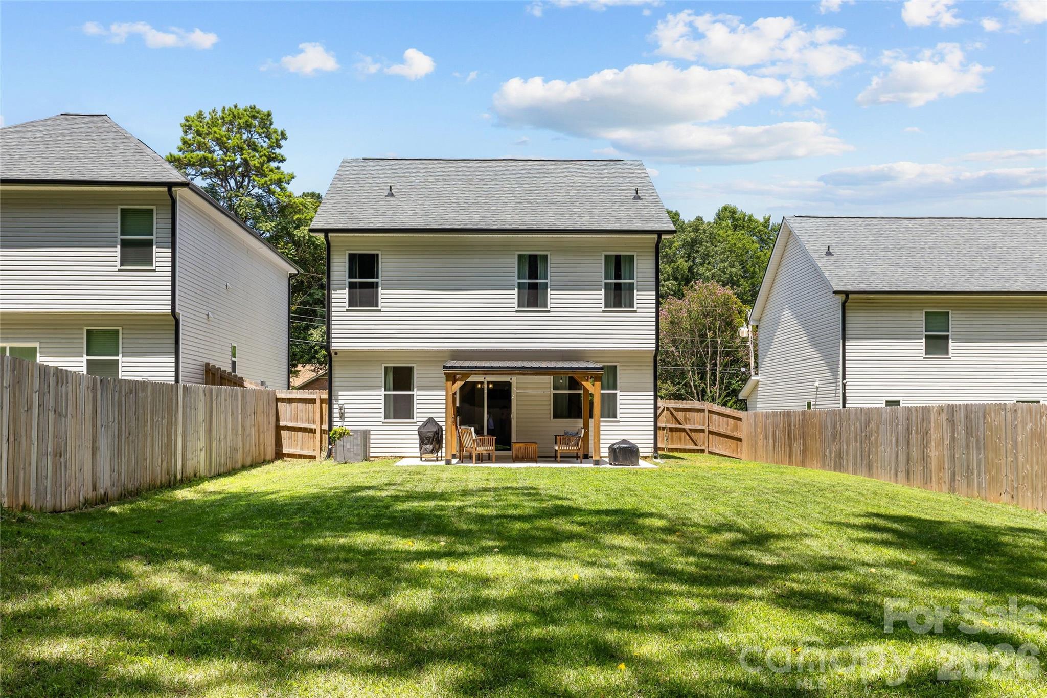 1913 Marlwood Circle