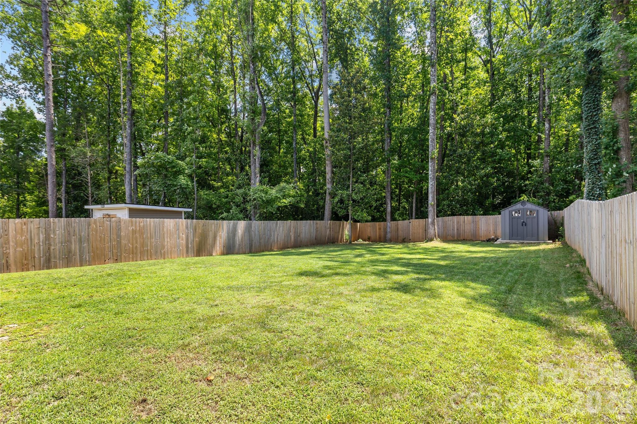 1913 Marlwood Circle