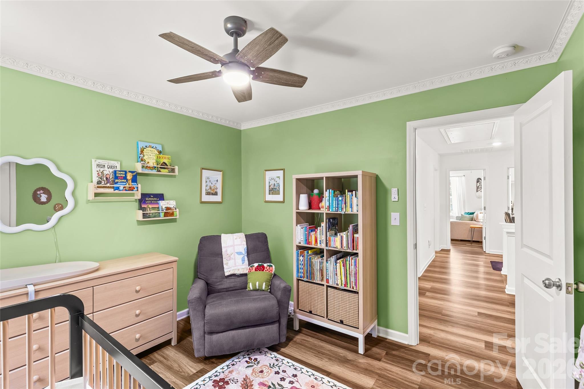 1913 Marlwood Circle