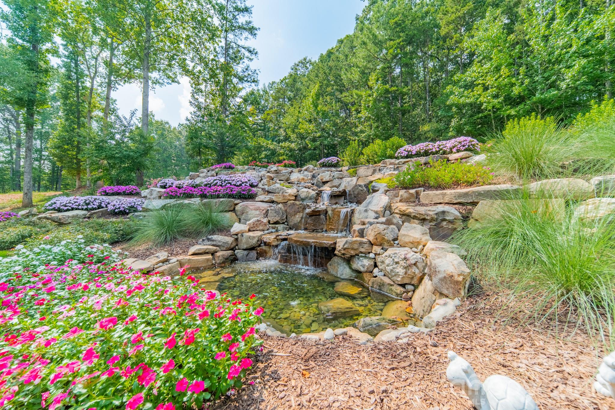 1725 Turtlewood Drive