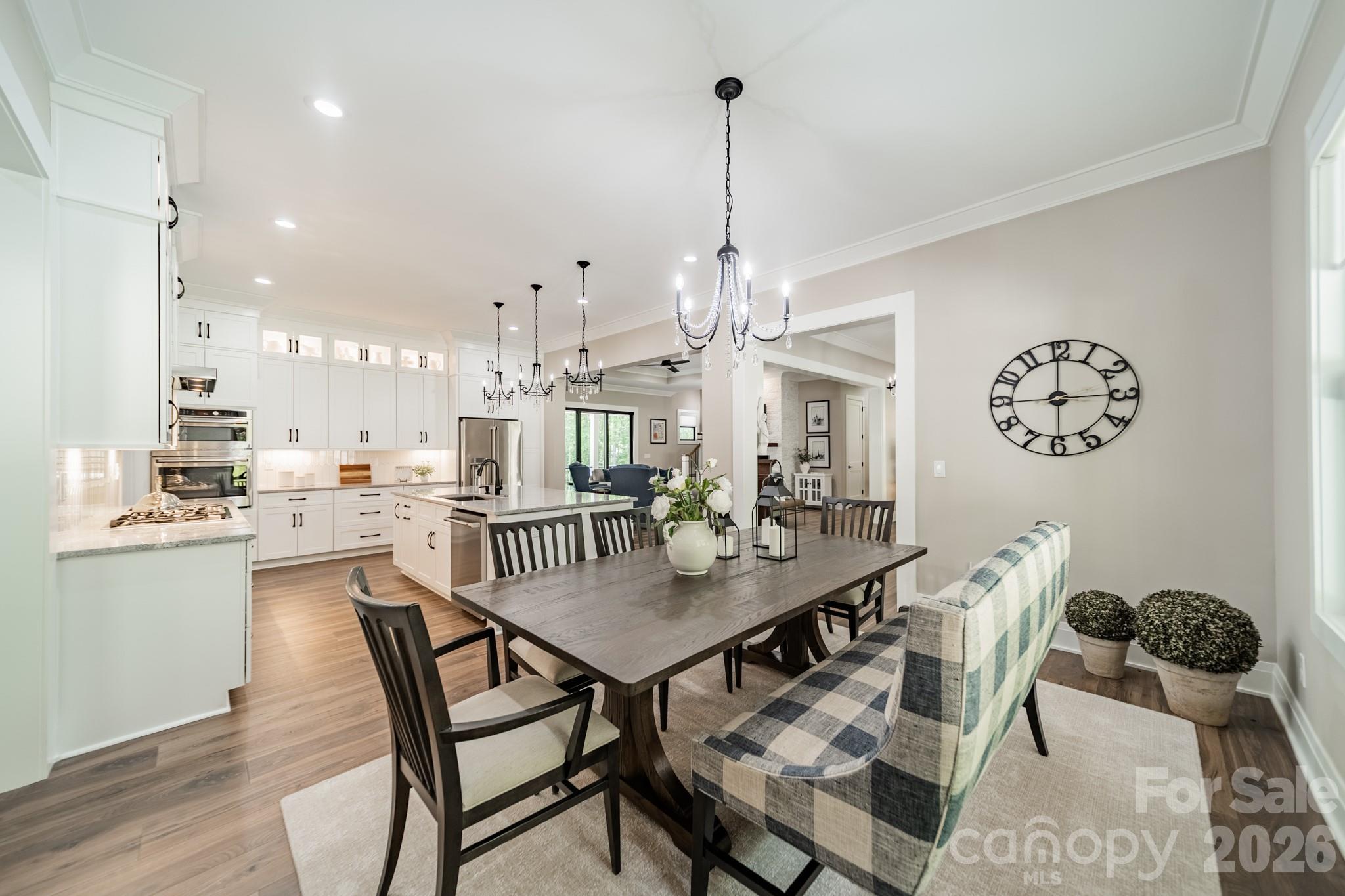 1725 Turtlewood Drive