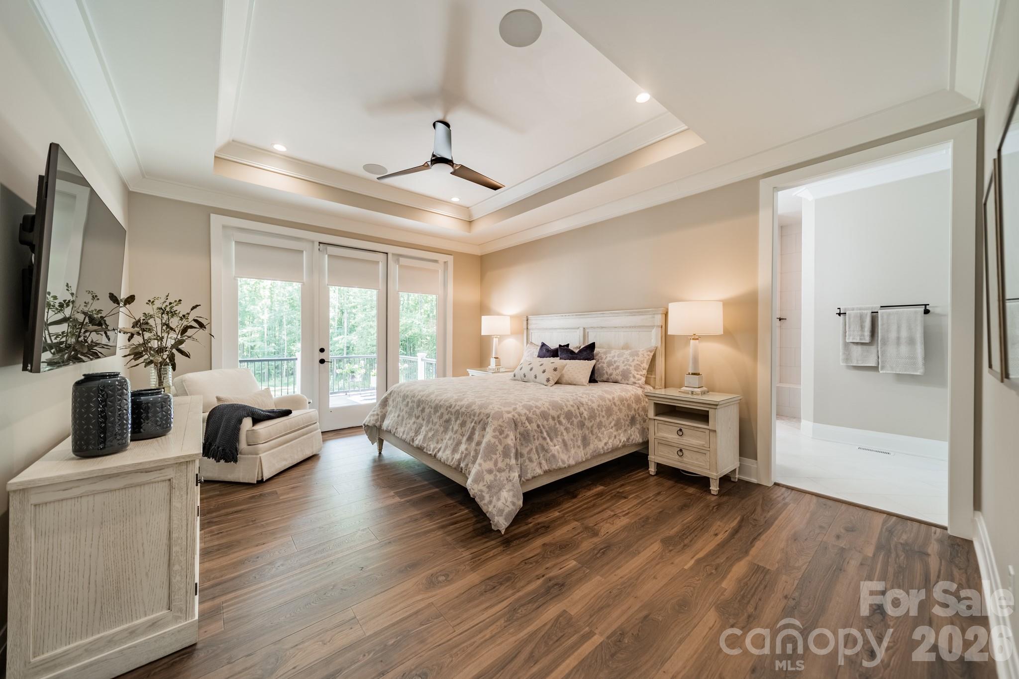 1725 Turtlewood Drive