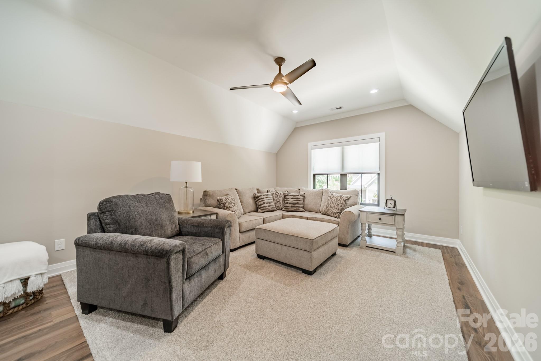 1725 Turtlewood Drive